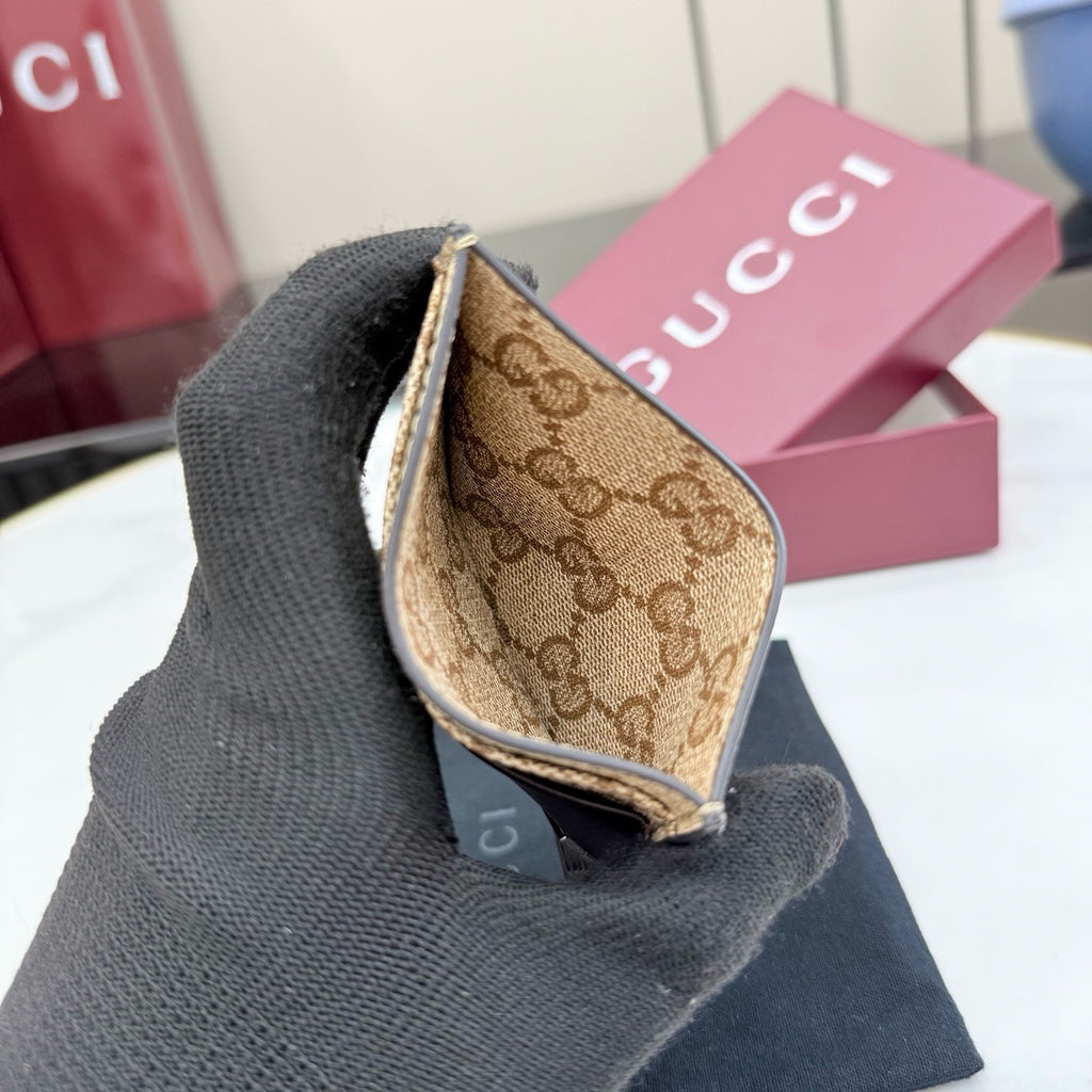 Gucci Card Case With Metal Tag