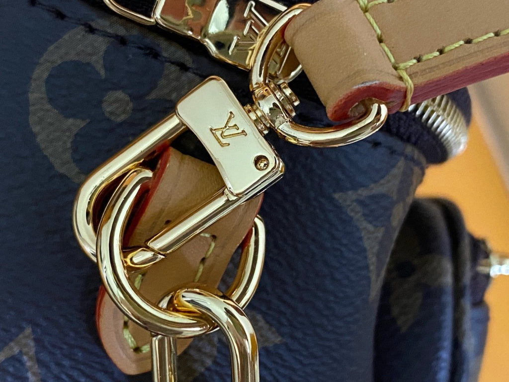 LV Mini Bumbag M82335