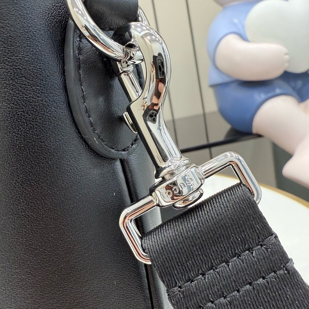 Gucci Mega Web Trademark Medium Crossbody Bag