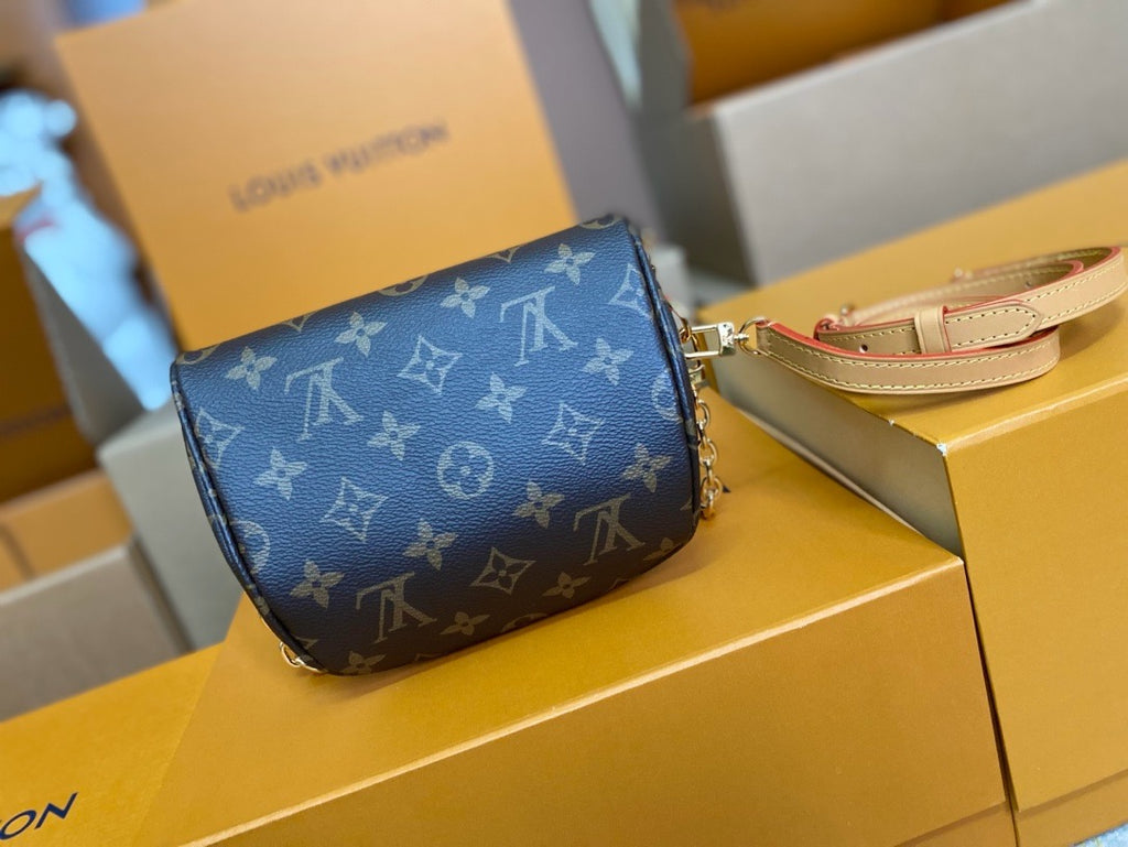 LV Mini Bumbag M82335