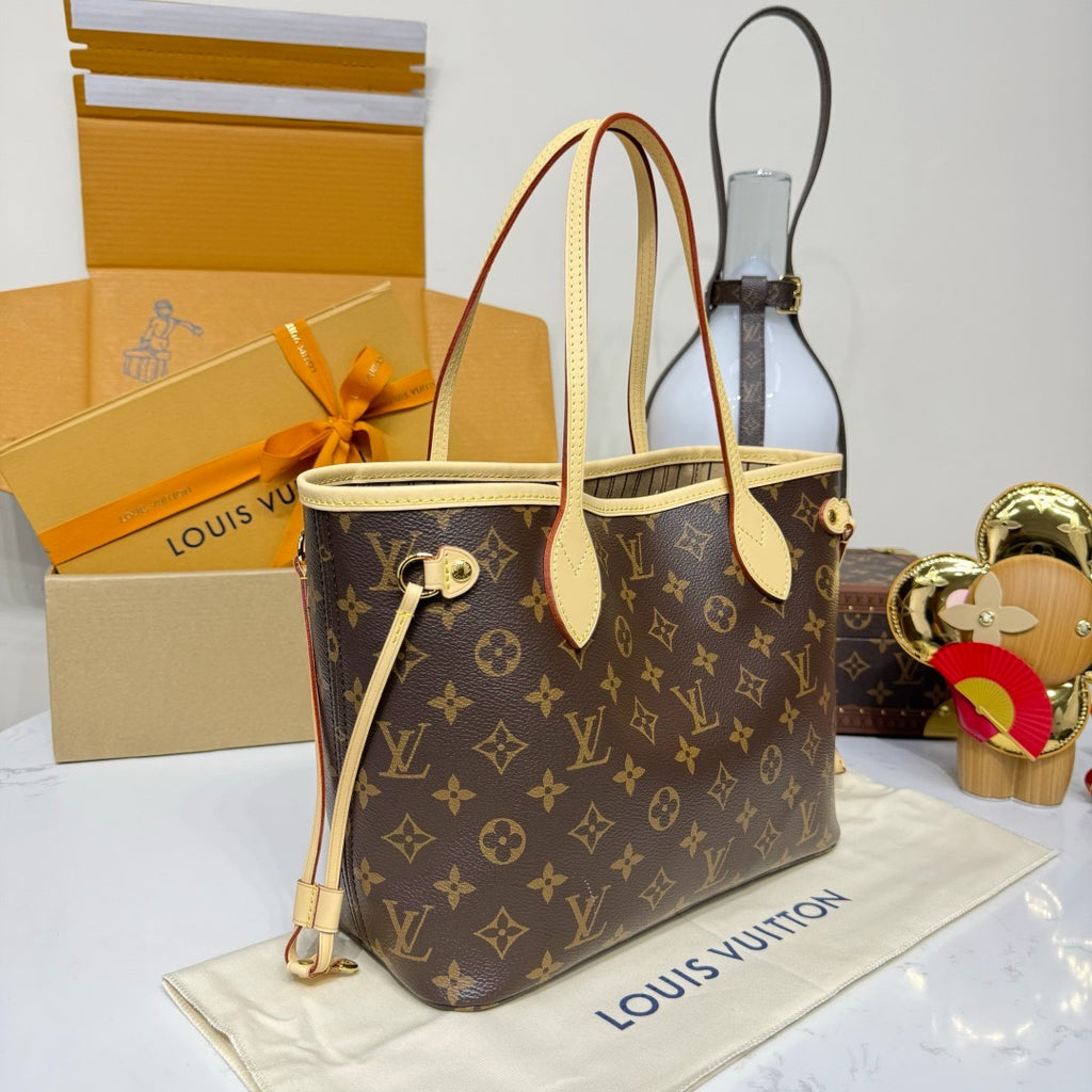 LV Neverfull PM