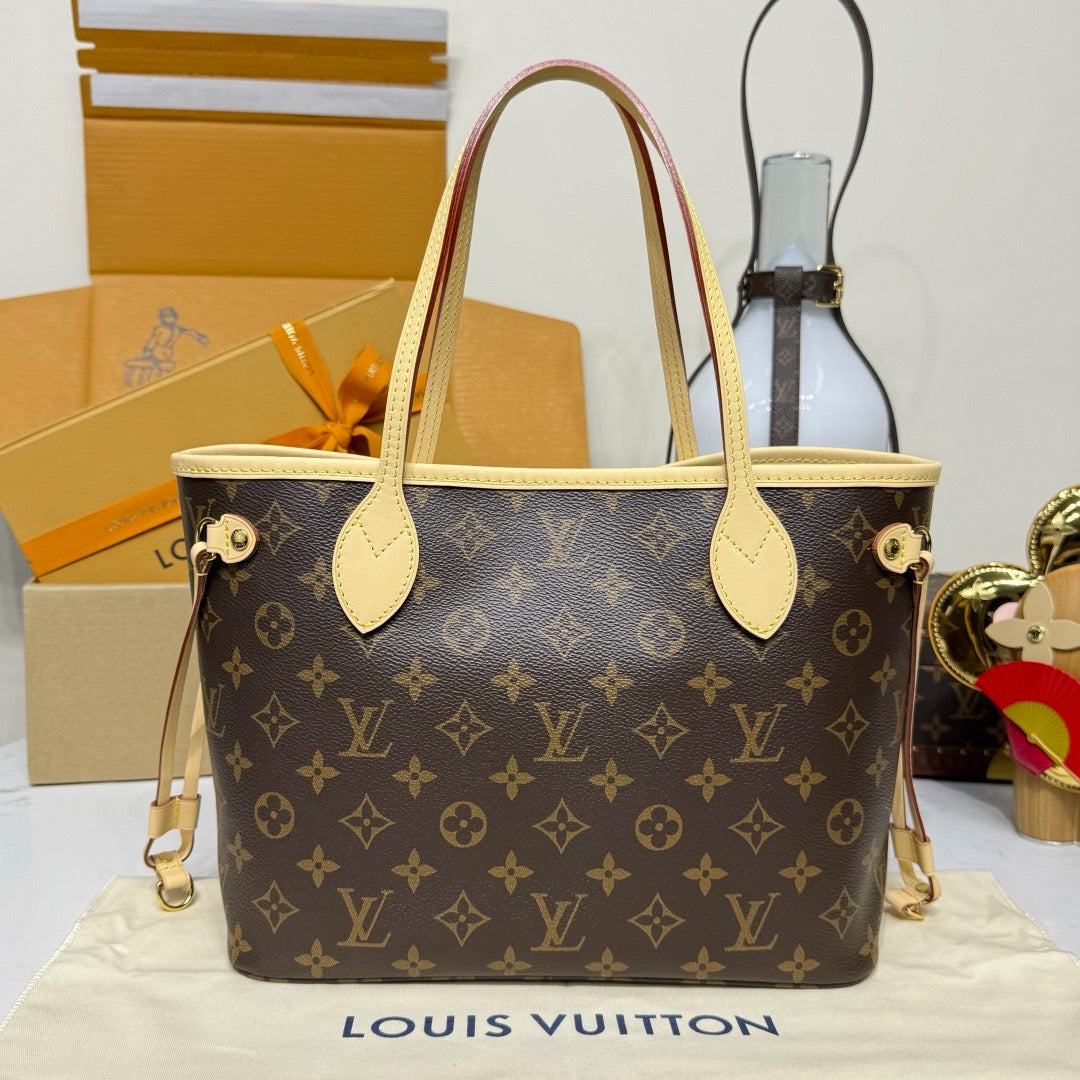 LV Neverfull PM
