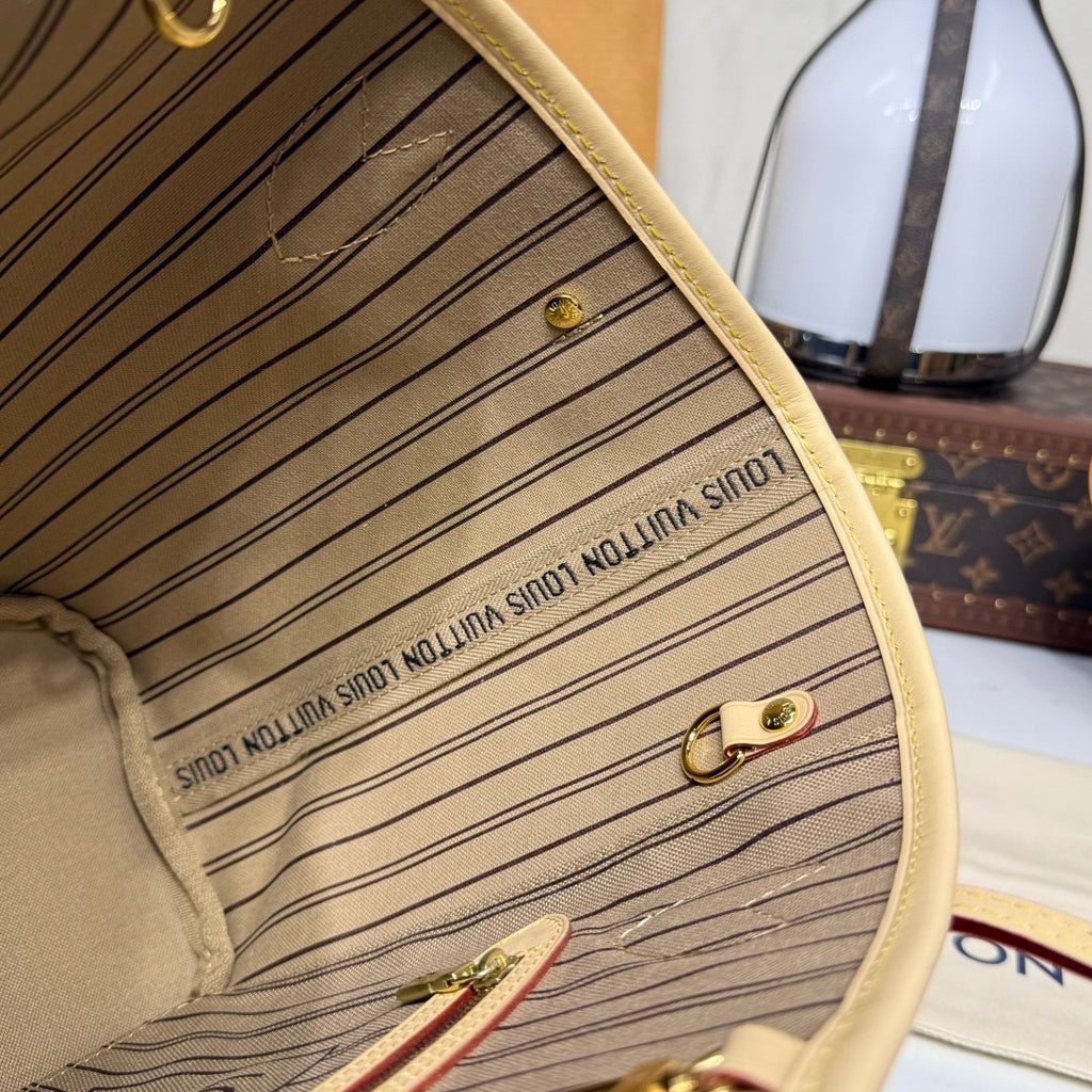 LV Neverfull PM