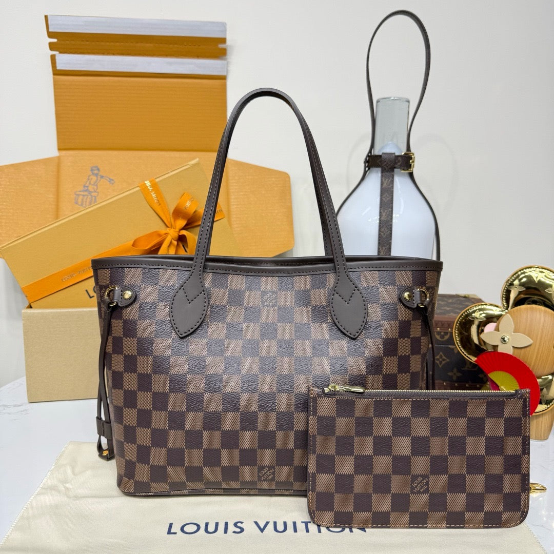 LV Neverfull PM