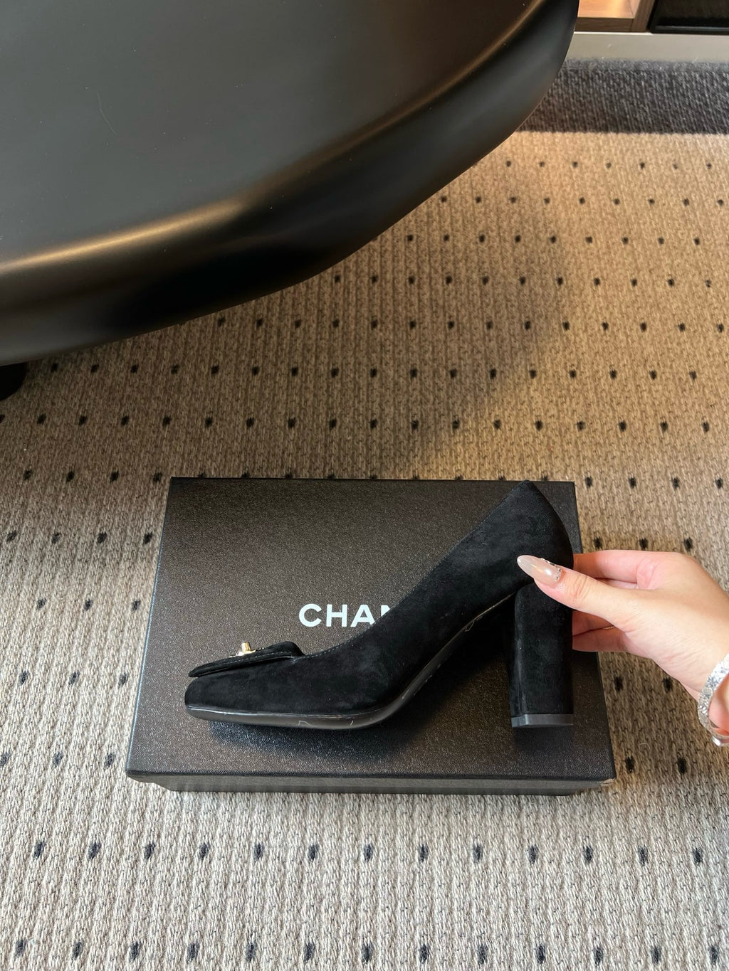Chanel High Heels in Suede