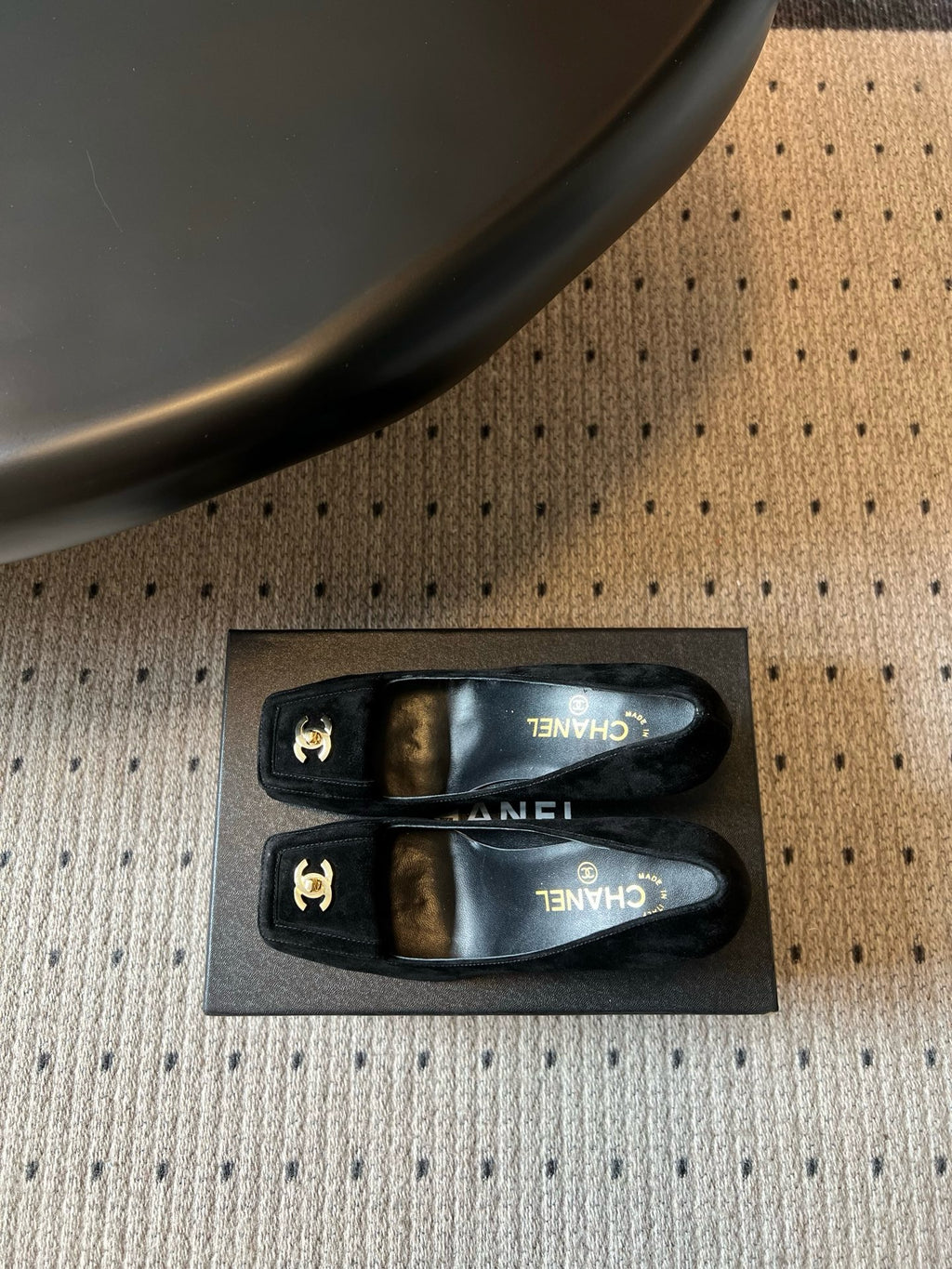 Chanel High Heels in Suede