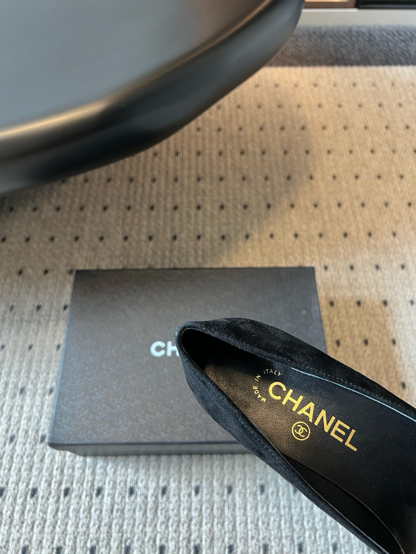 Chanel High Heels in Suede