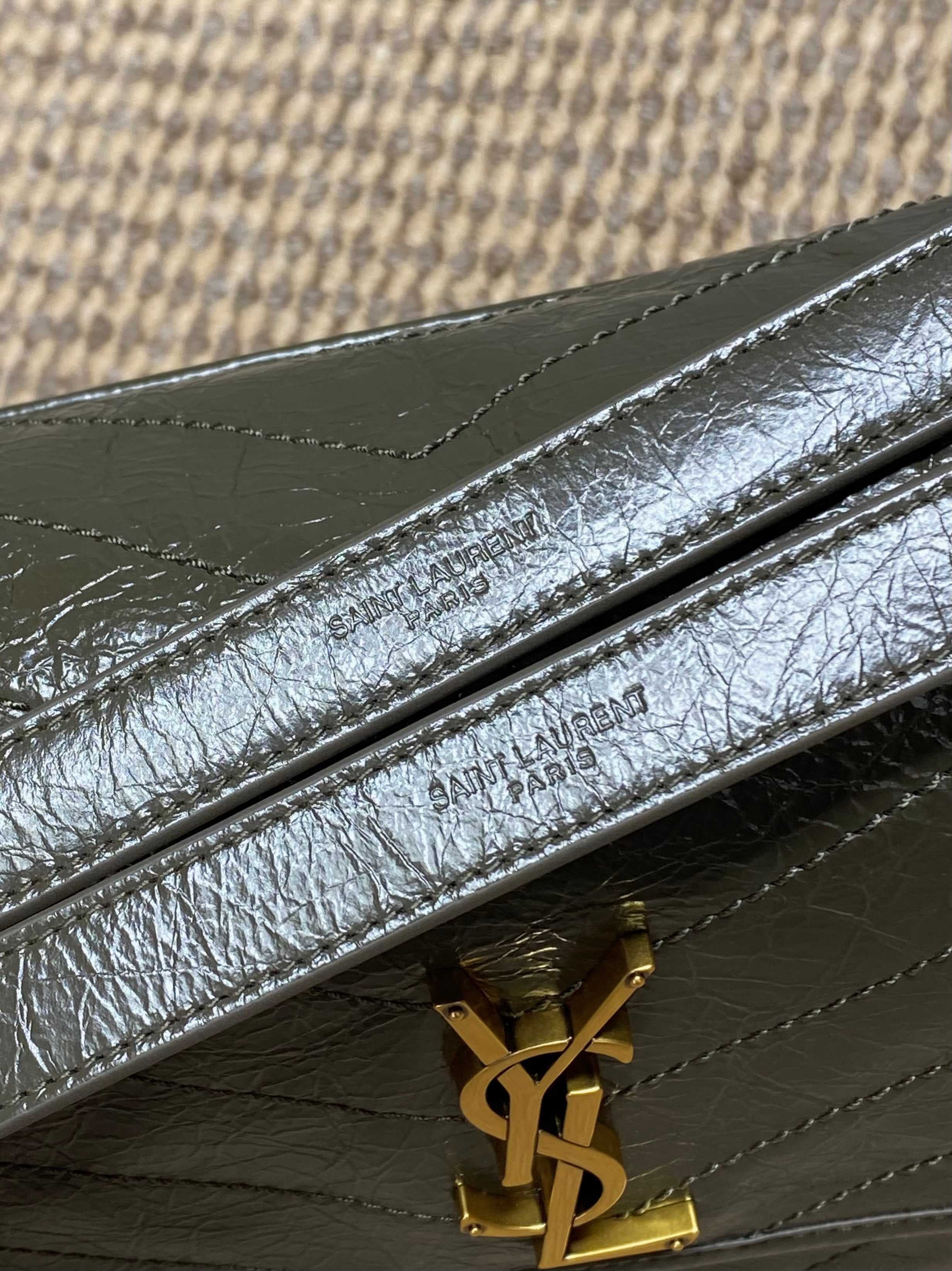 Saint Laurent Niki Medium In Vintage Leather