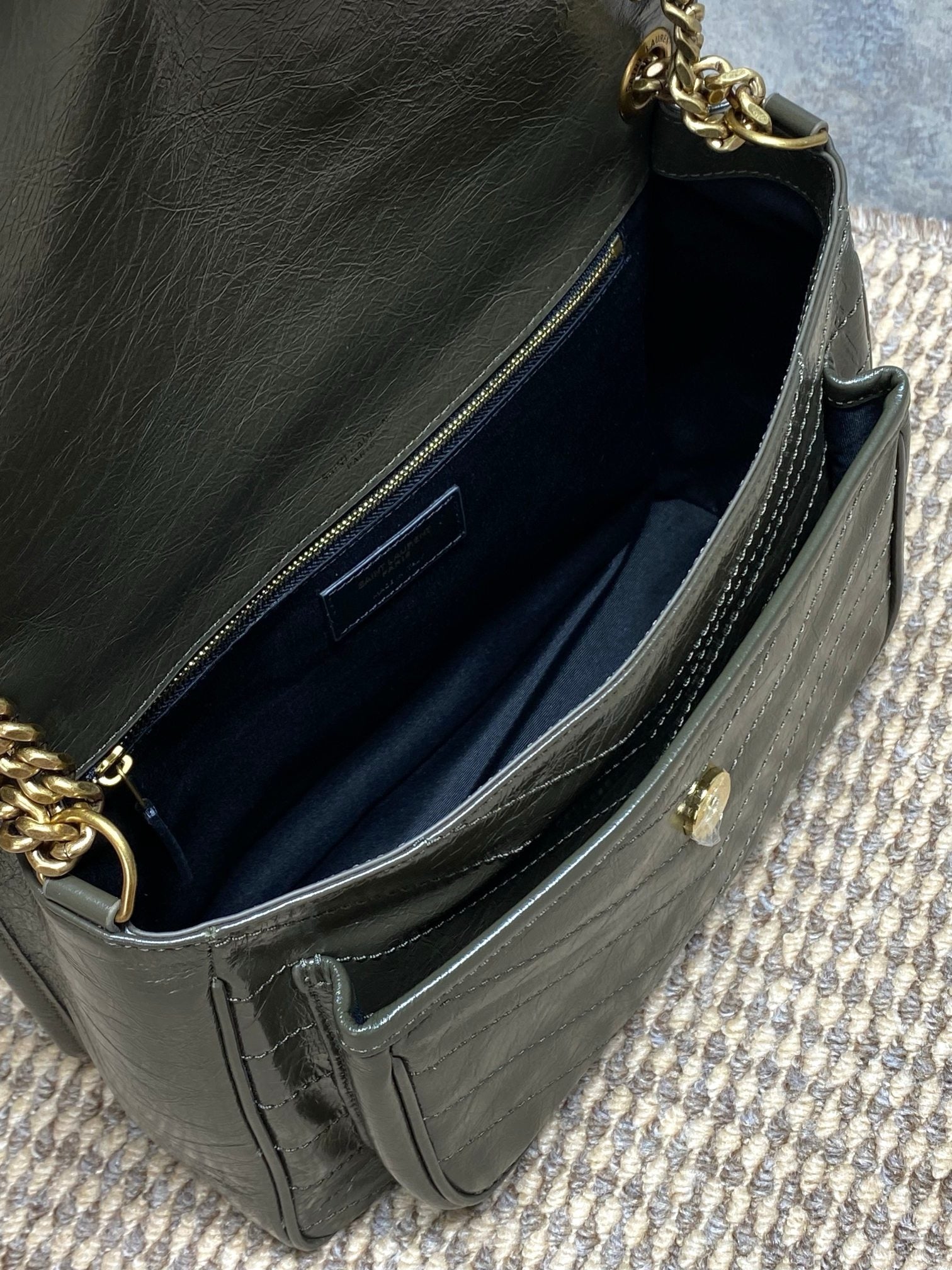 Saint Laurent Niki Medium In Vintage Leather