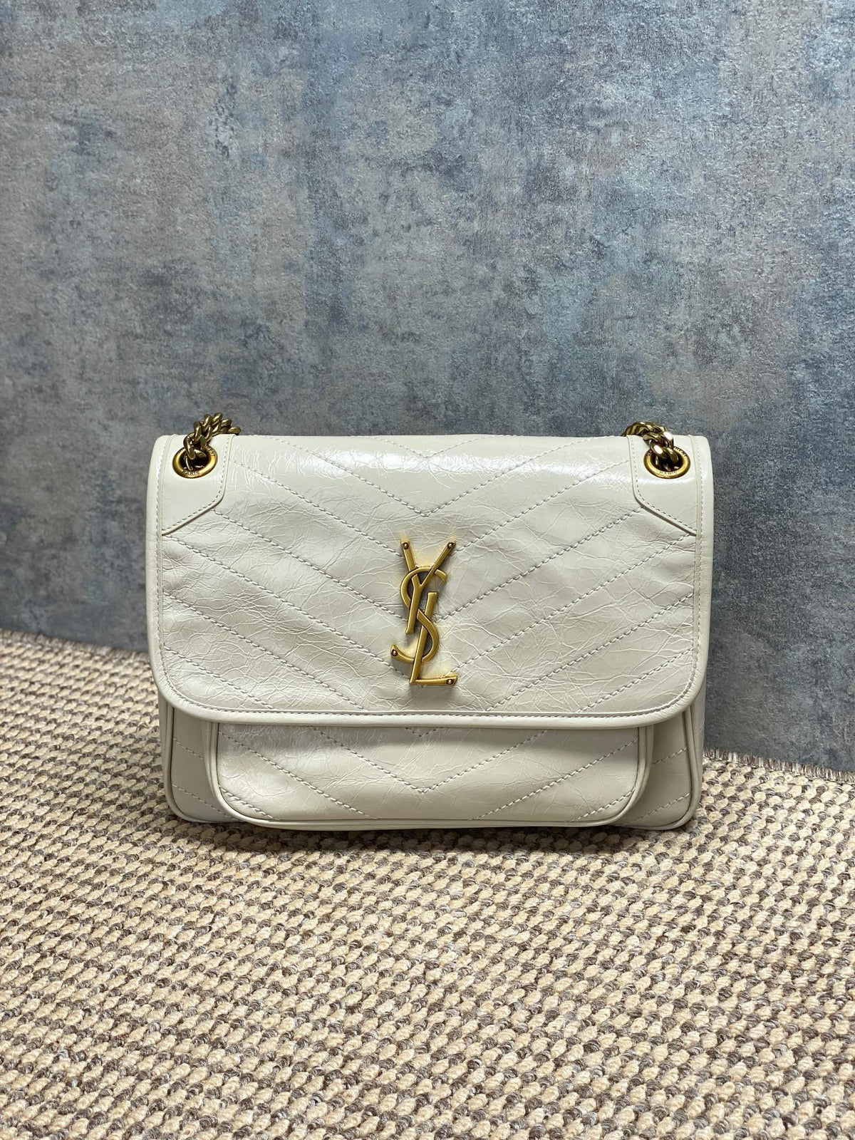 Saint Laurent Niki Medium In Vintage Leather
