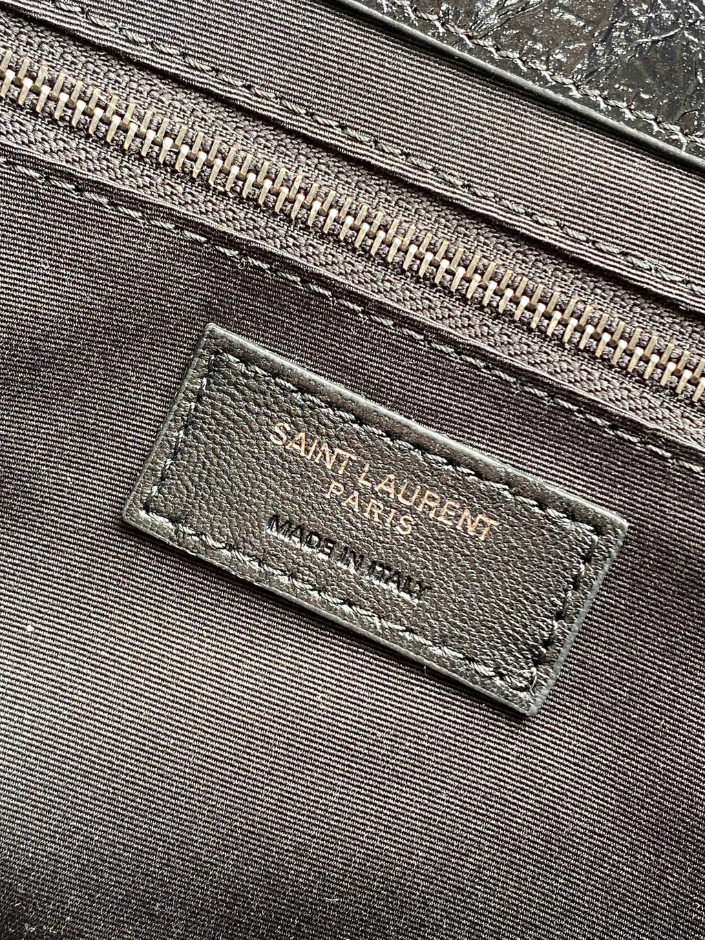 Saint Laurent Niki Small Shopping In Vintage Leather