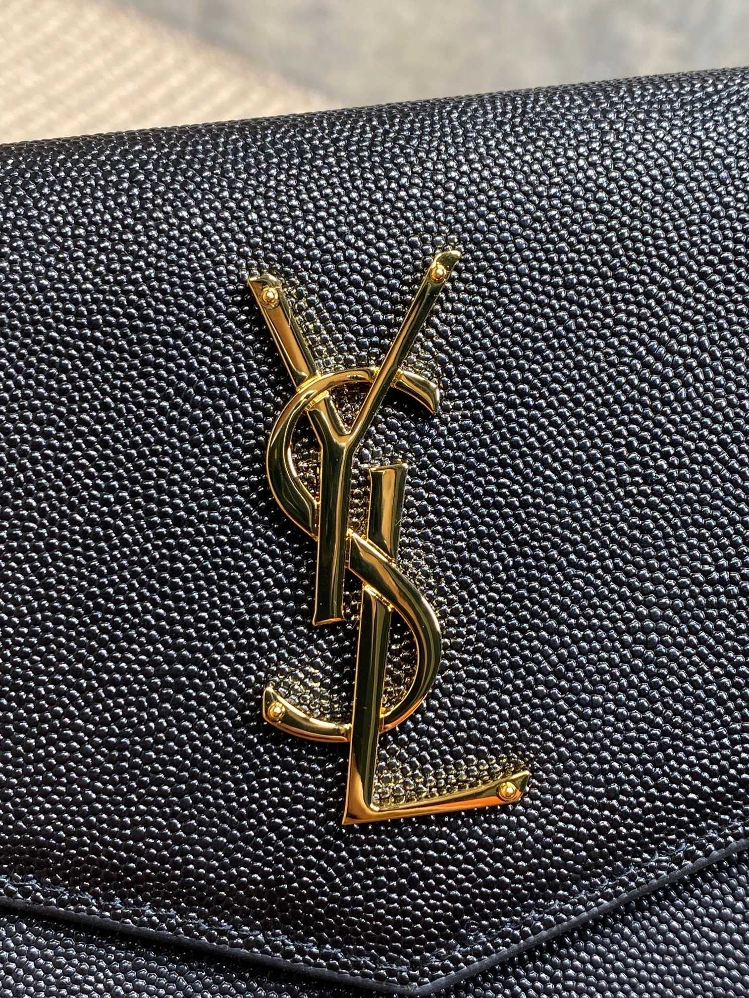 Saint Laurent Uptown Pouch In Grain De Poudre Leather