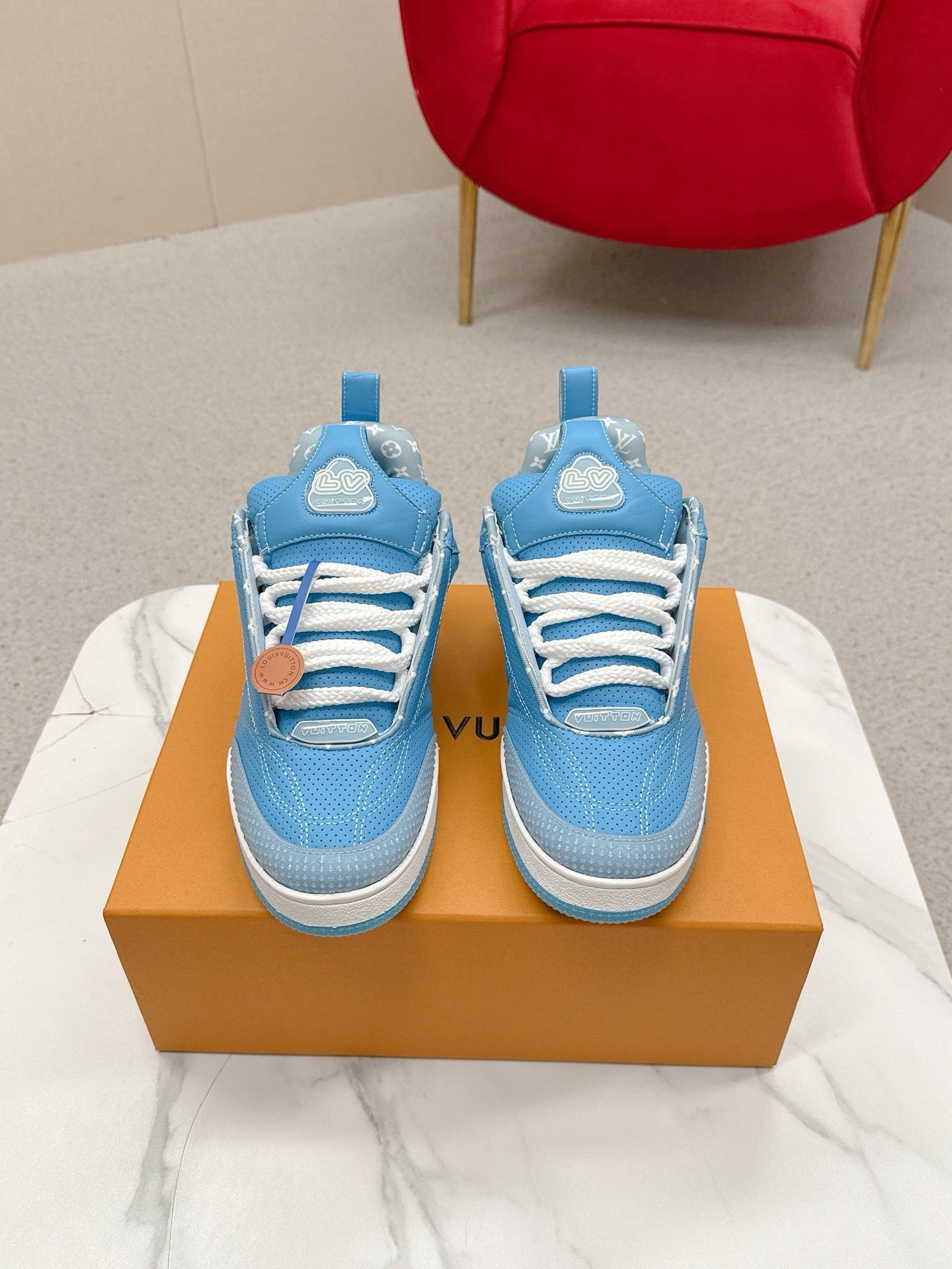 LV Skate Sneaker 1AHWJO