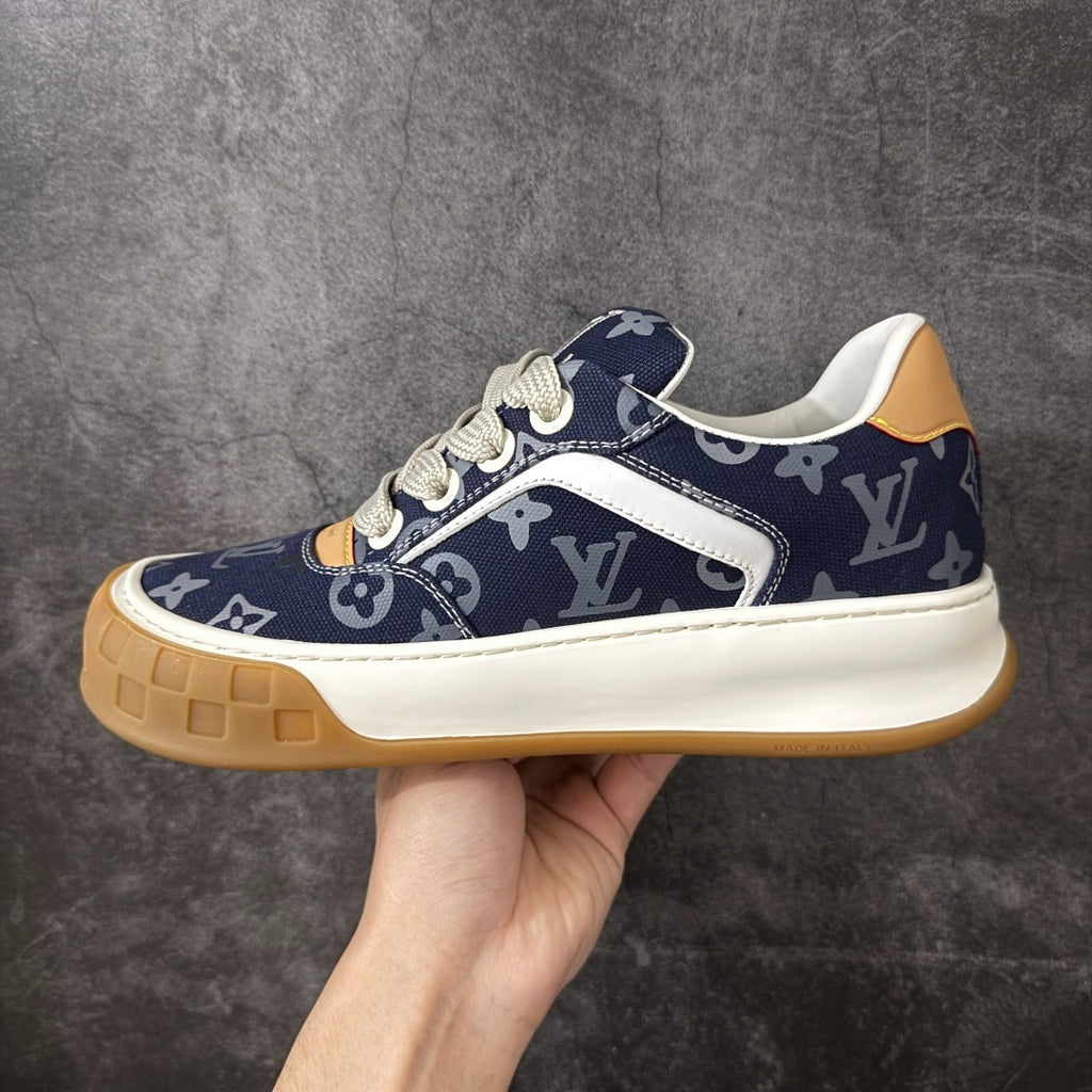 LV Tilted Sneaker 1AJCWC