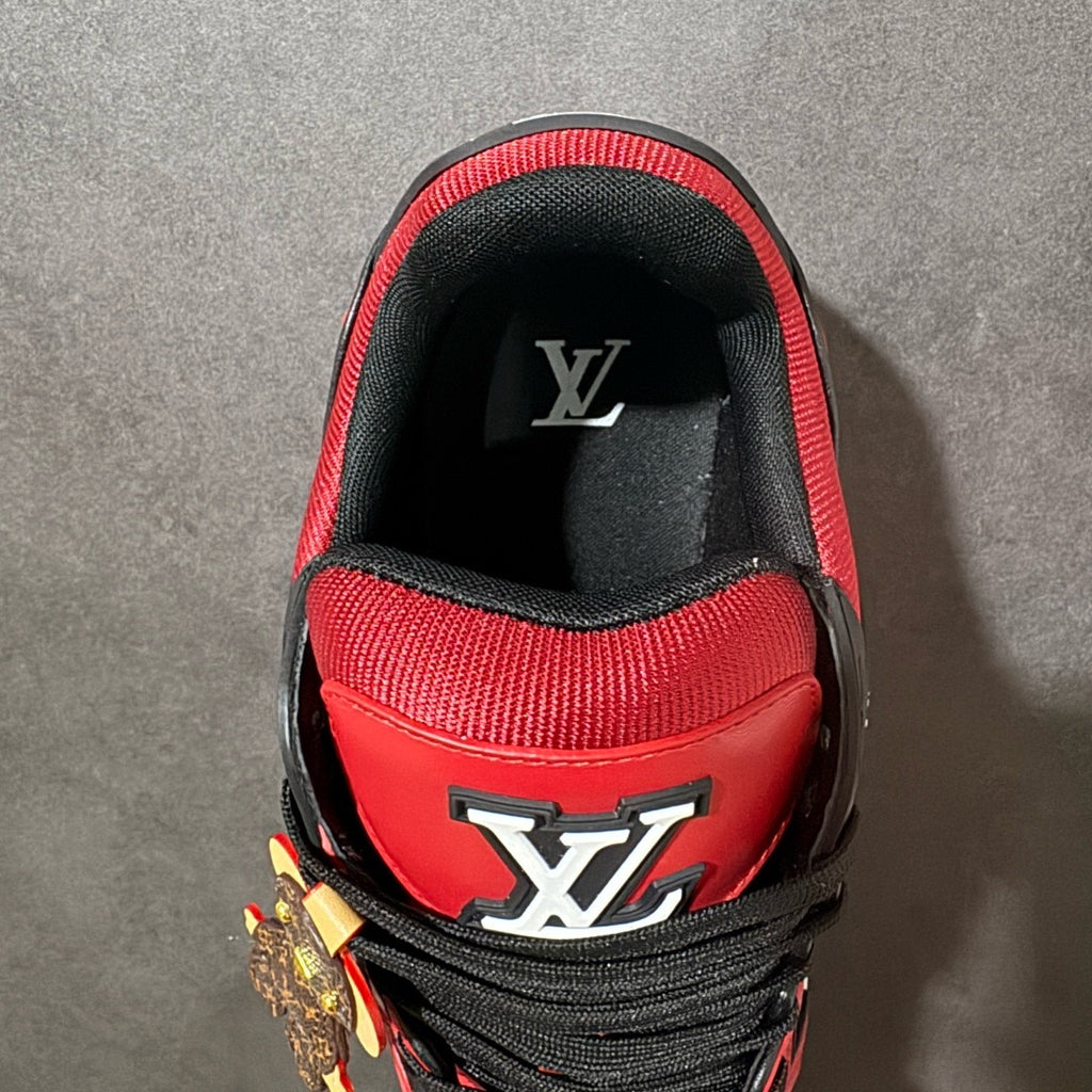 LV Trainer Sneaker 1AKP5T