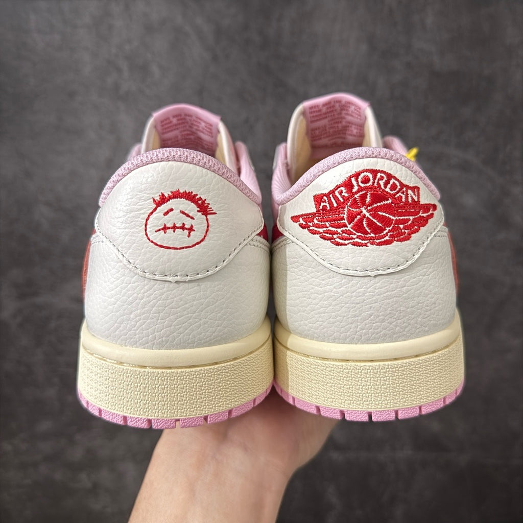 Air Jordan 1 Low Travis Scott Tropical Pink IQ7604-101