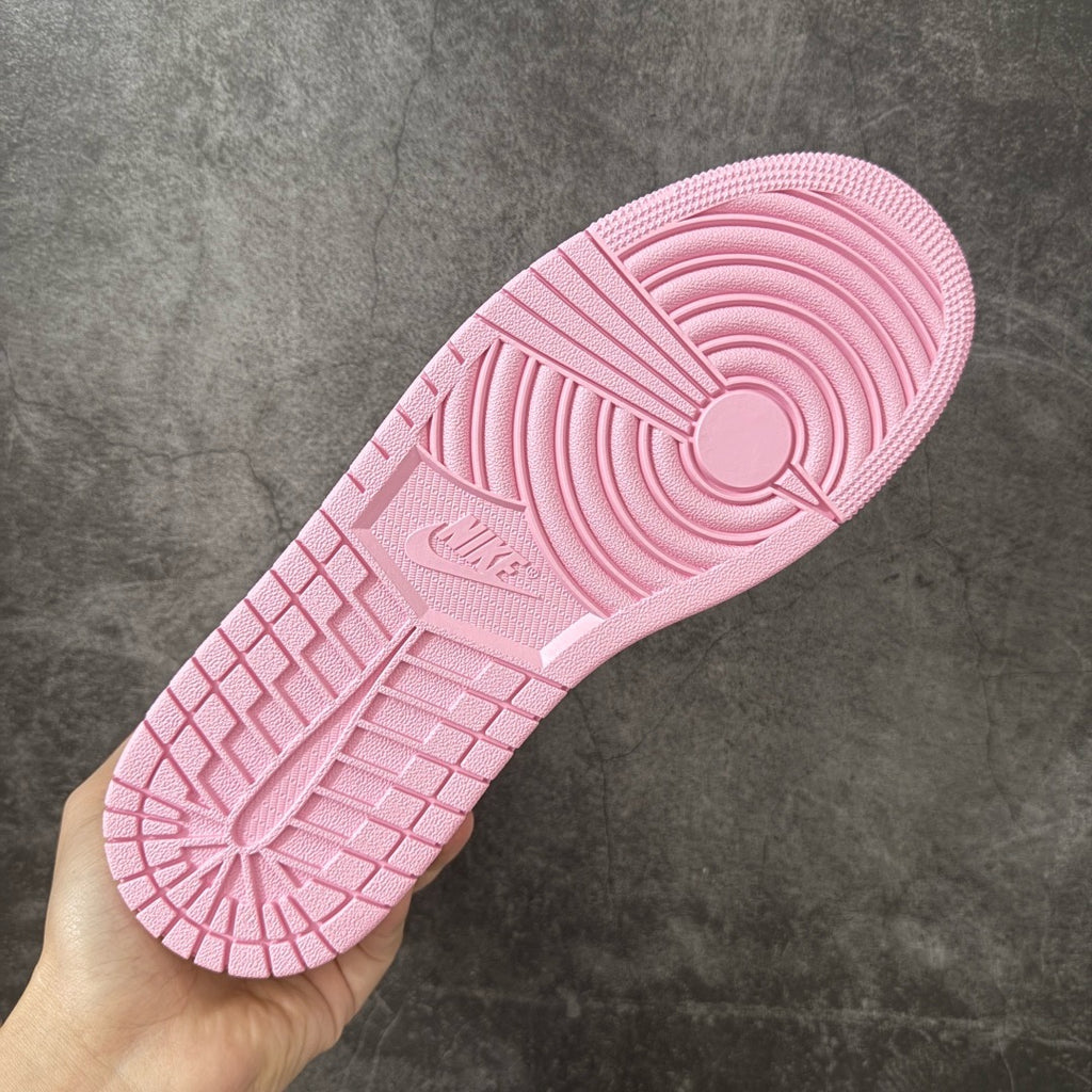 Air Jordan 1 Low Travis Scott Tropical Pink IQ7604-101