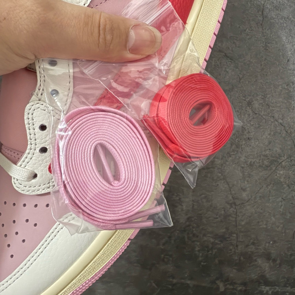 Air Jordan 1 Low Travis Scott Tropical Pink IQ7604-101