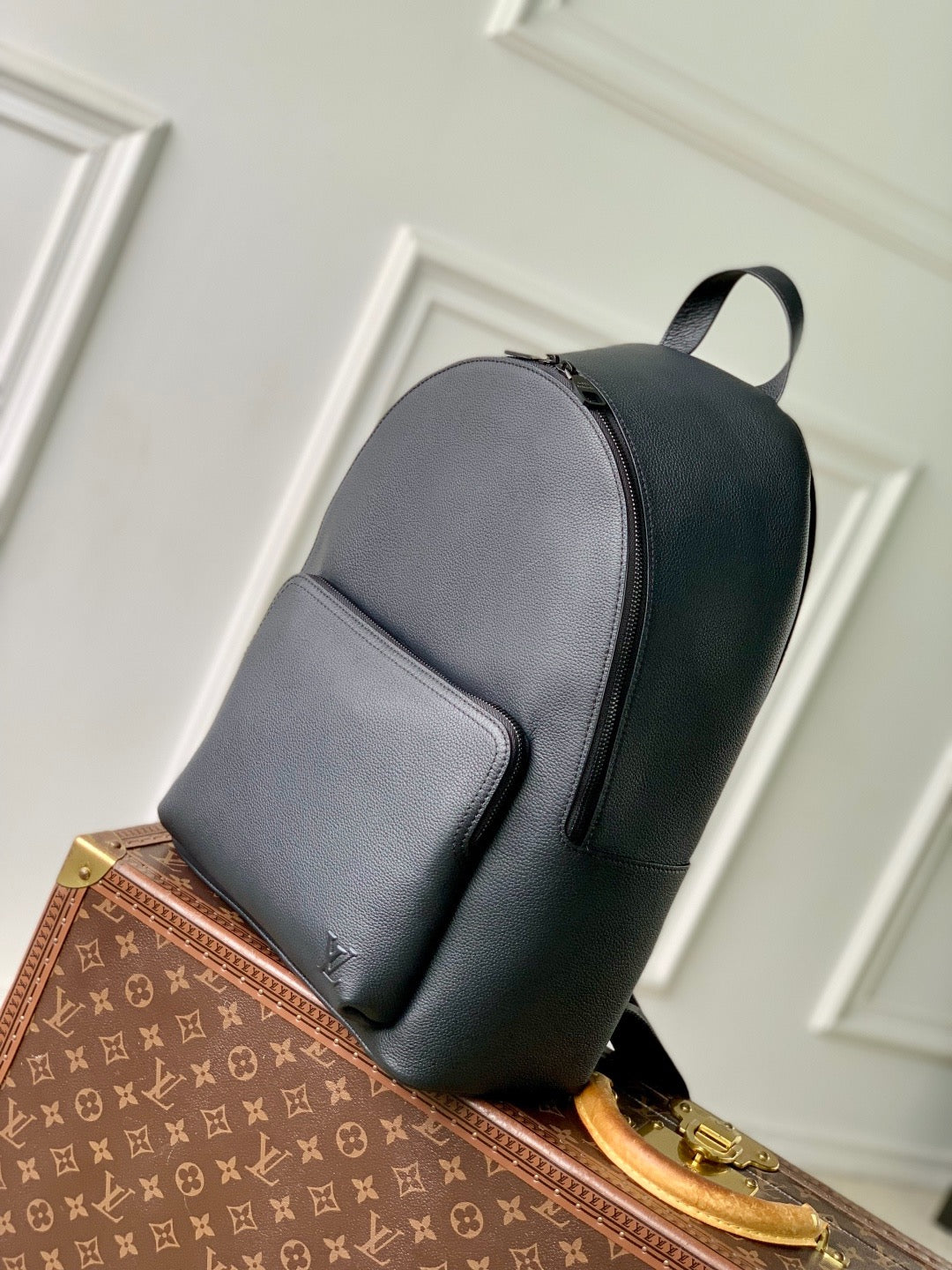 LV Discovery Work Backpack M15259