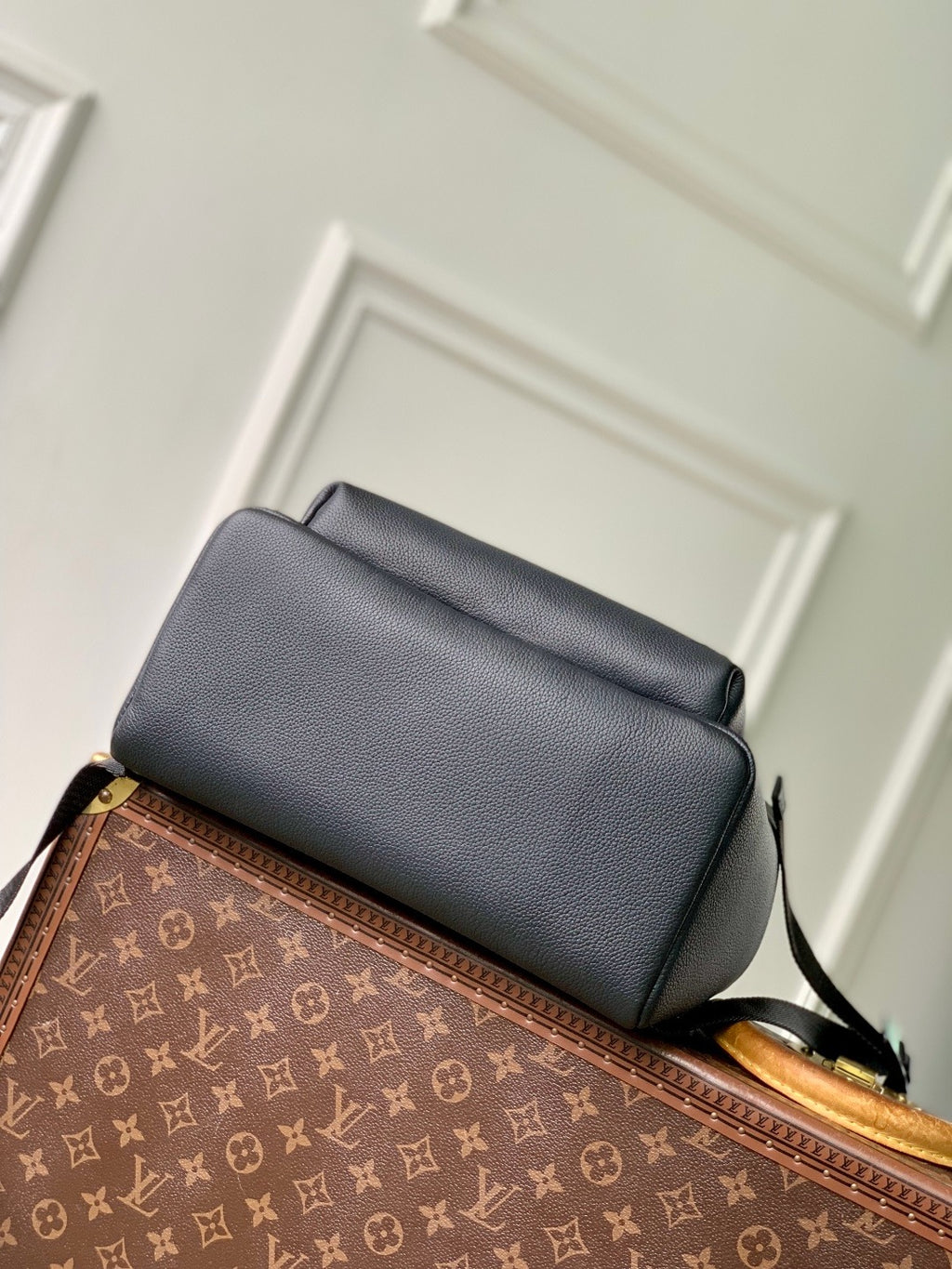 LV Discovery Work Backpack M15259