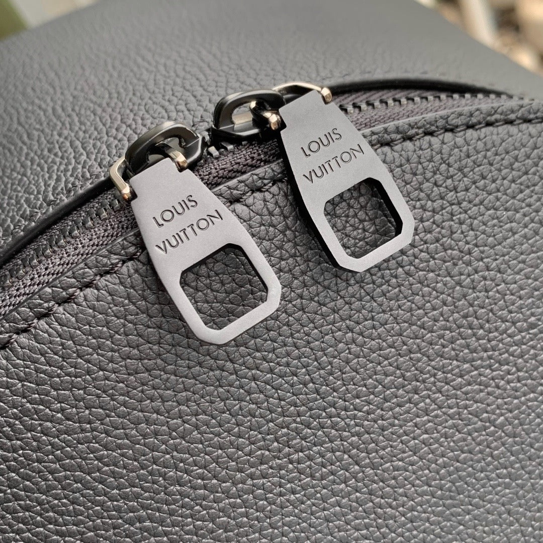 LV Discovery Work Backpack M15259