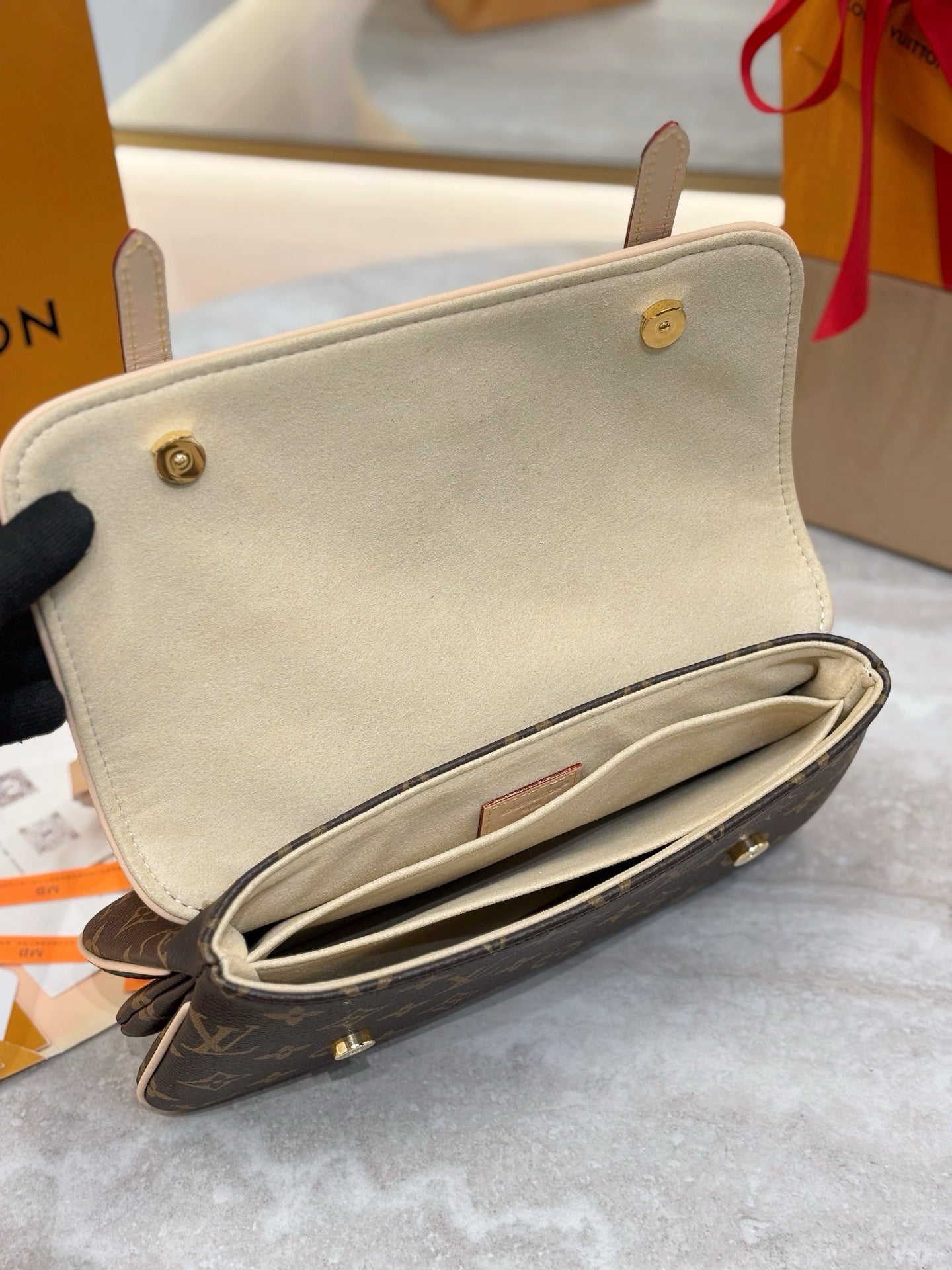LV Marelle M28613