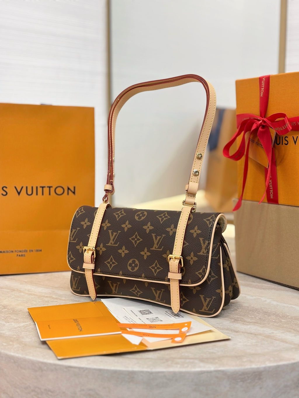 LV Marelle M28613