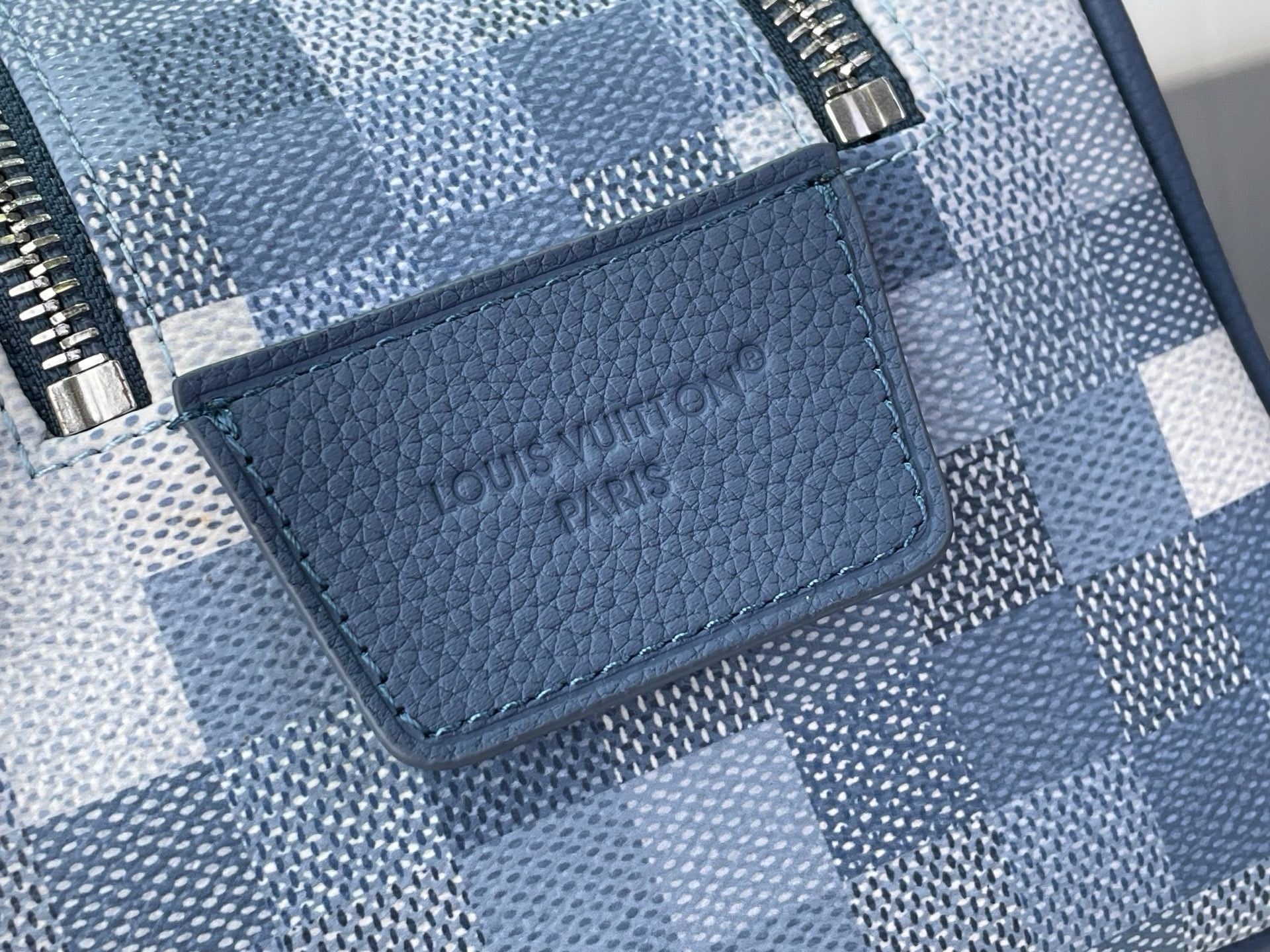 LV Dopp Kit M28847