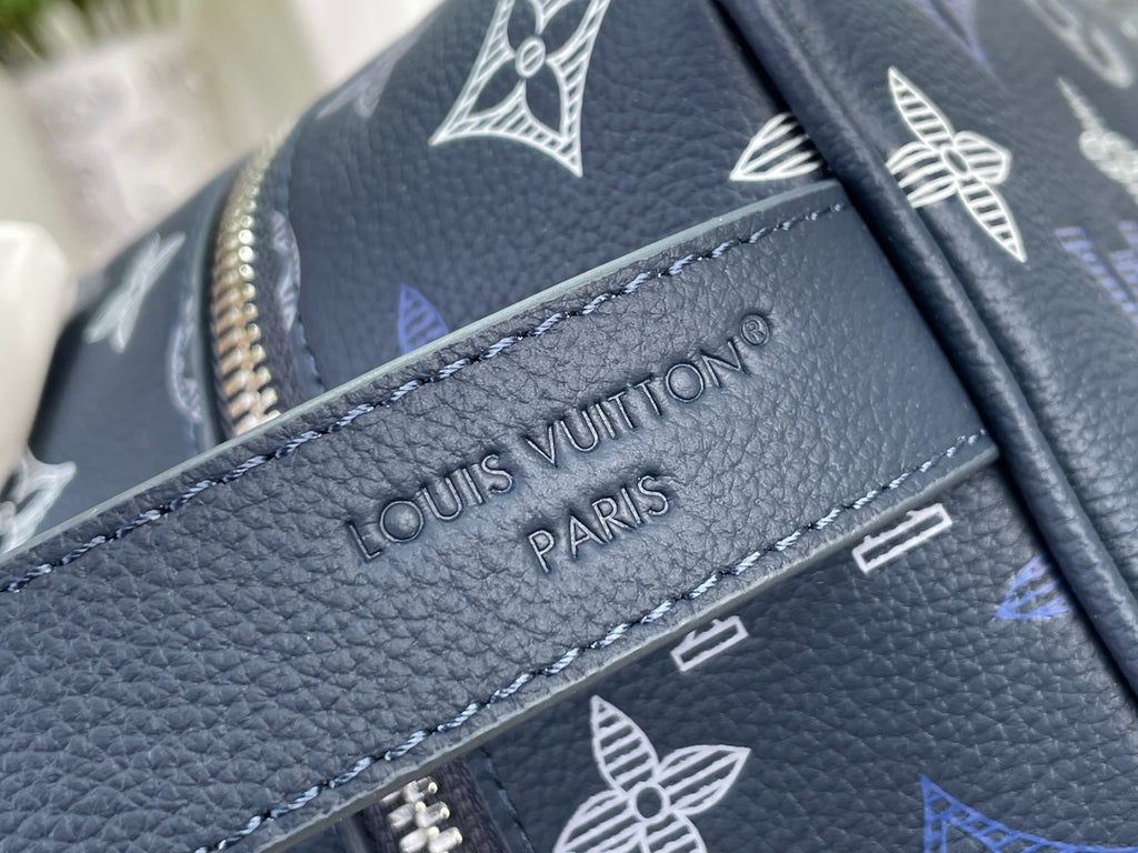 LV Locker Dopp Kit M28835