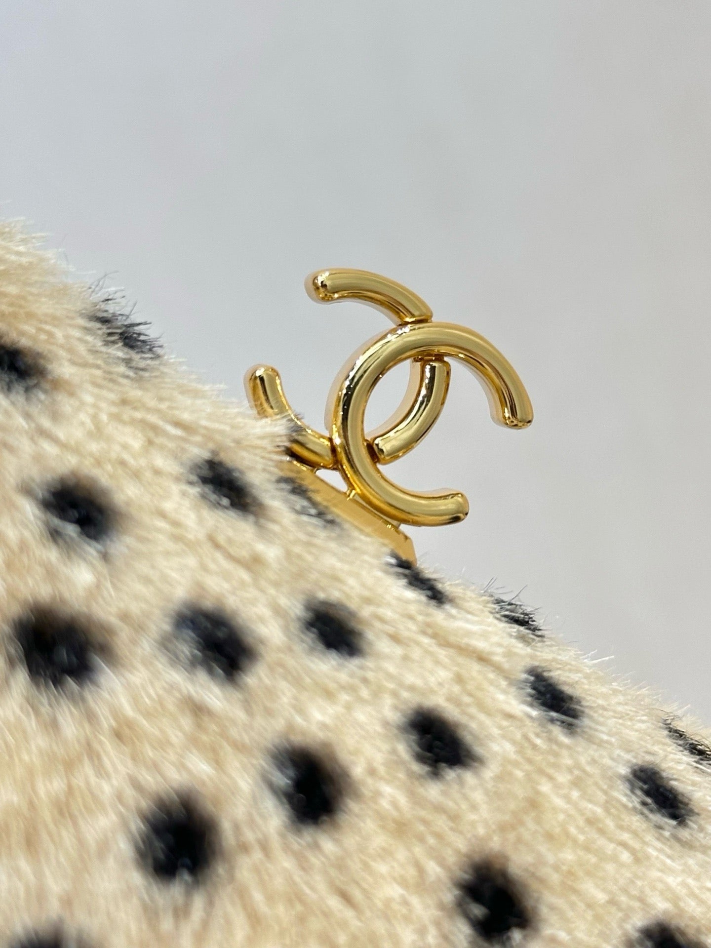 Chanel Pony Hair Cheetah Print Pretty CC Clutch With Strap