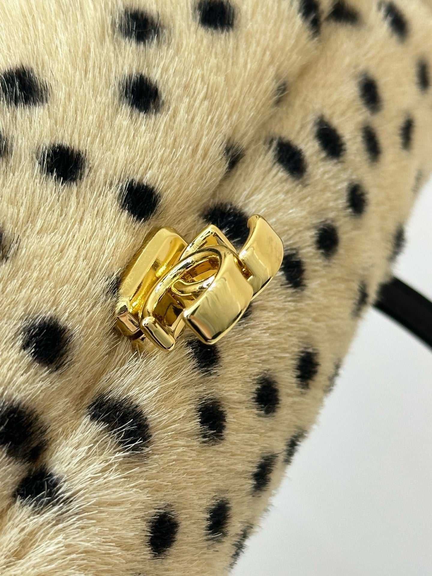 Chanel Pony Hair Cheetah Print Pretty CC Clutch With Strap