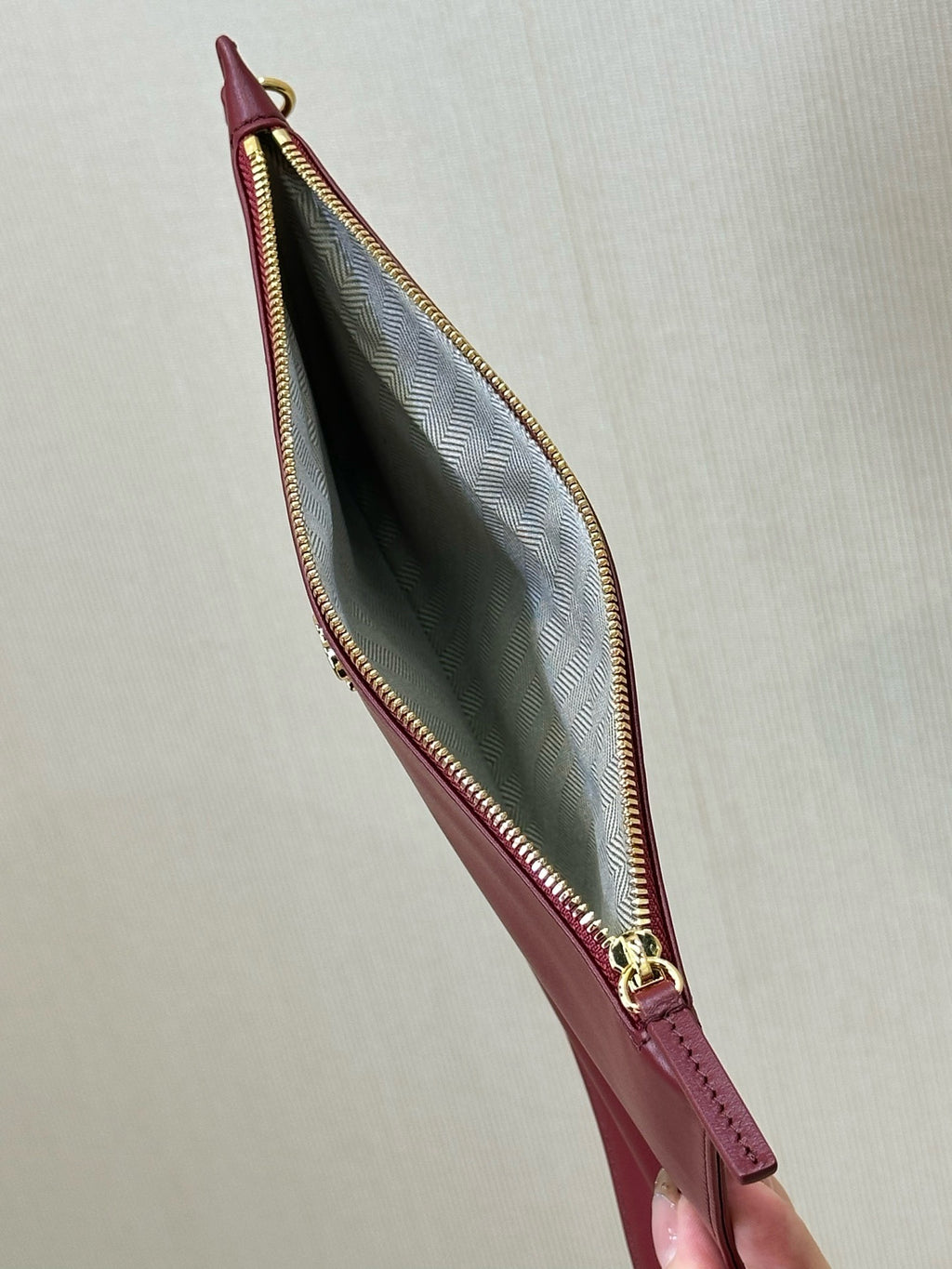 Chanel Maxi Cabas Hobo Bag in Calfskin