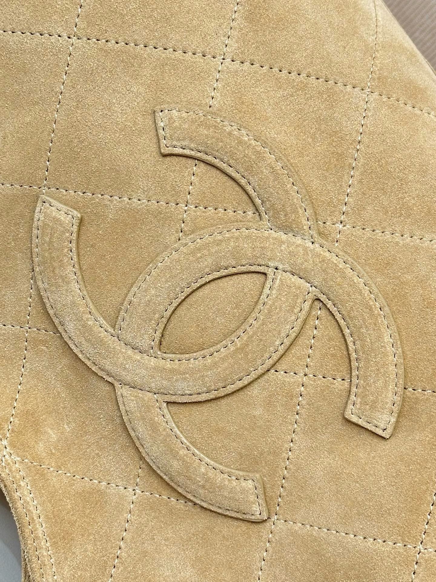 Chanel Maxi Cabas Hobo Bag in Suede