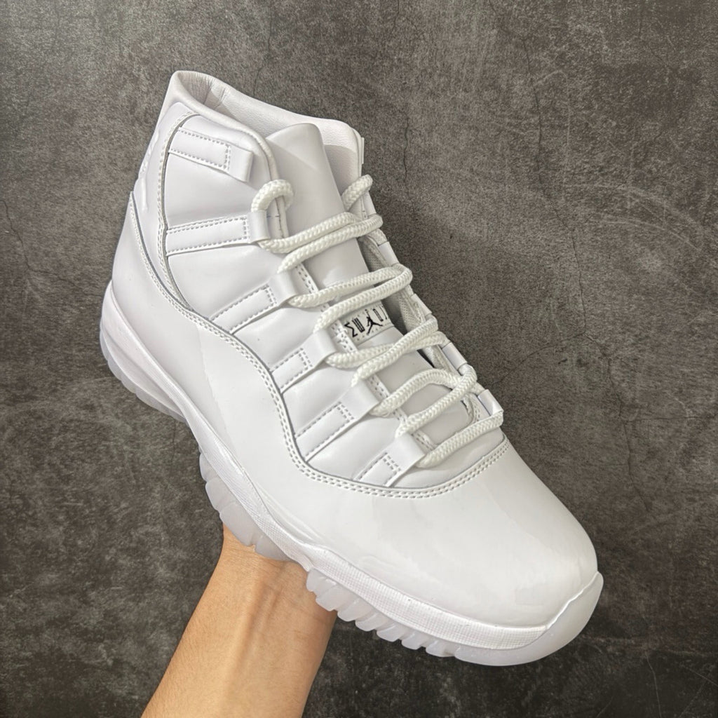 Jordan 11 Comme des Garçons Homme Plus White IV7639-100
