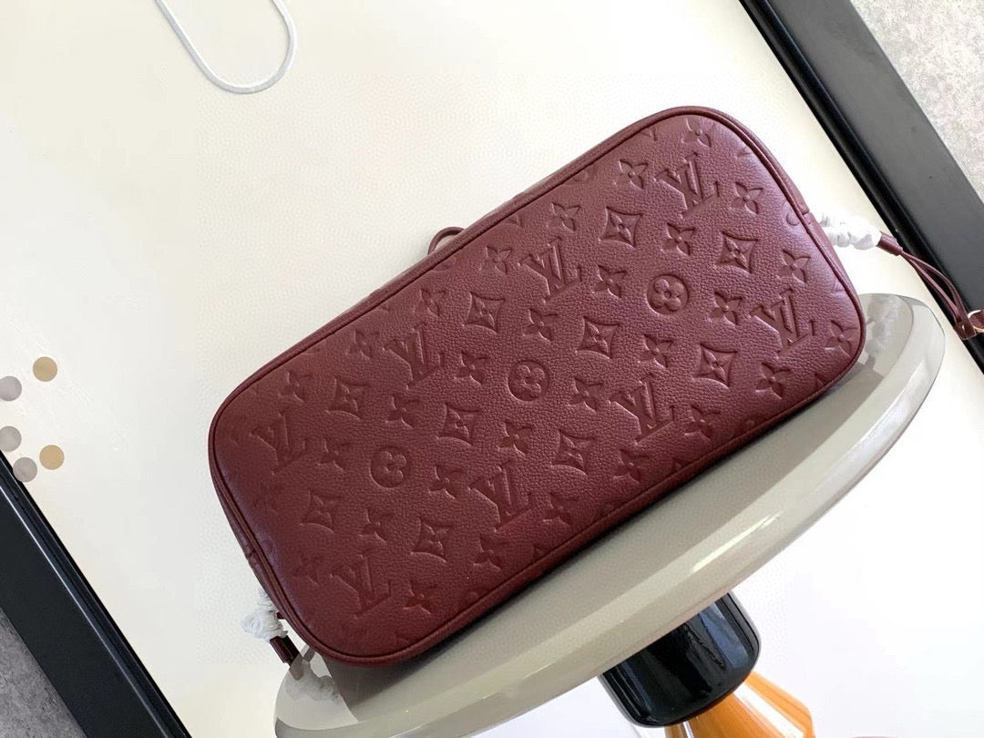 LV Neverfull MM In Embossed Monogram Empreinte Leather M25855
