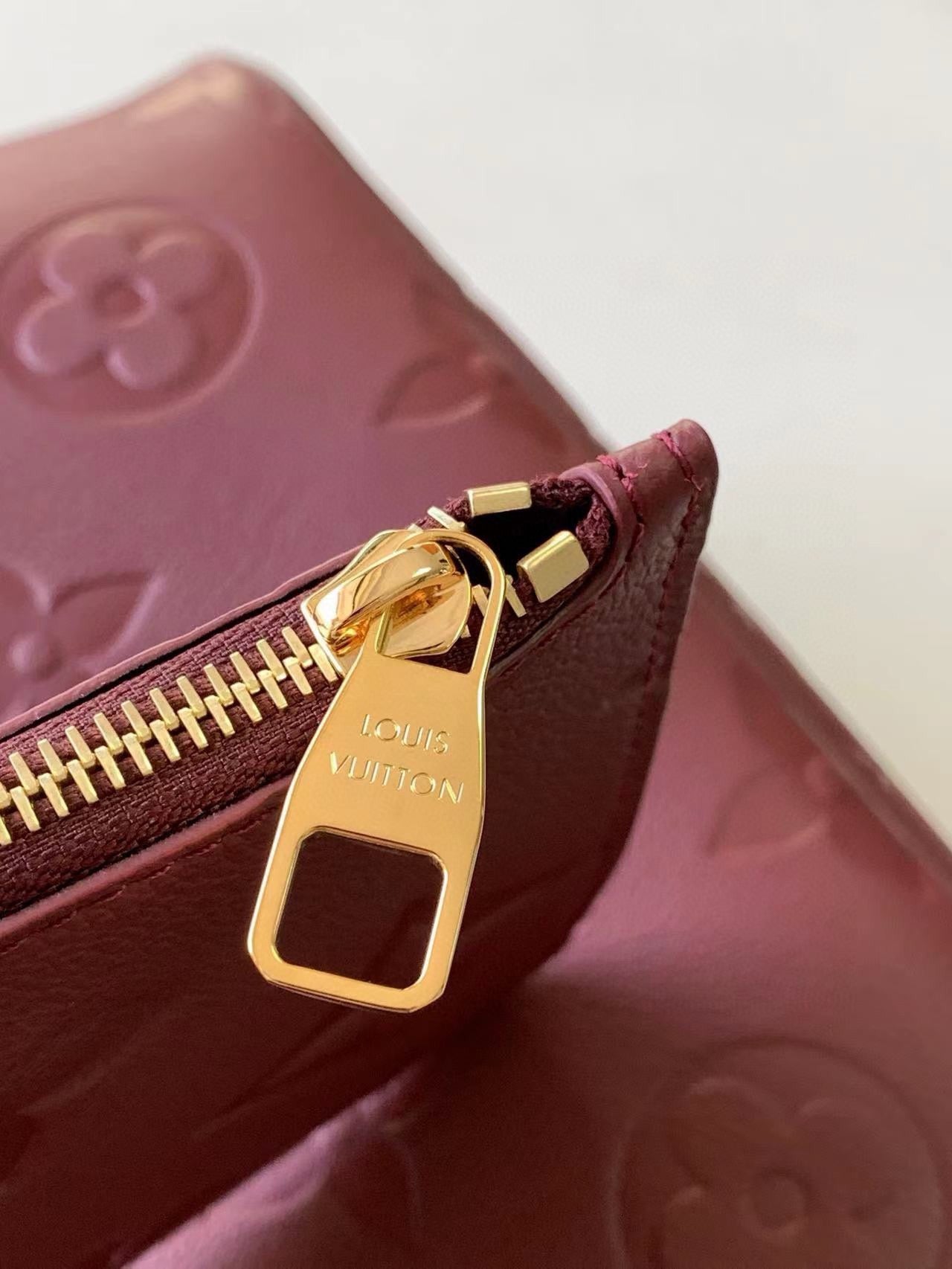 LV Neverfull MM In Embossed Monogram Empreinte Leather M25855