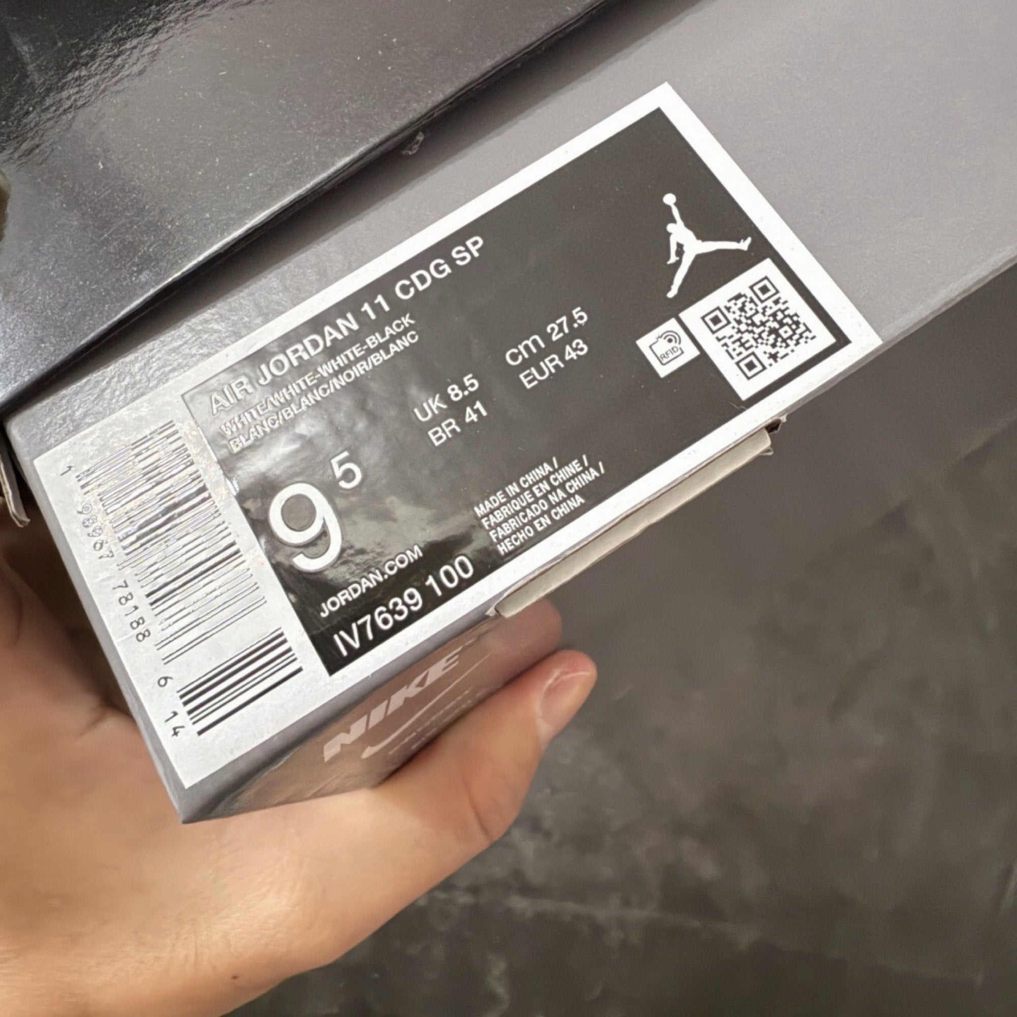 Jordan 11 Comme des Garçons Homme Plus White IV7639-100