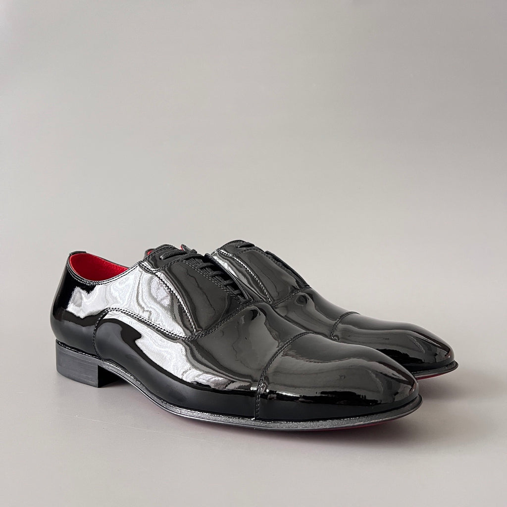 Christian Louboutin Oxford Shoe in Patent Calf Leather