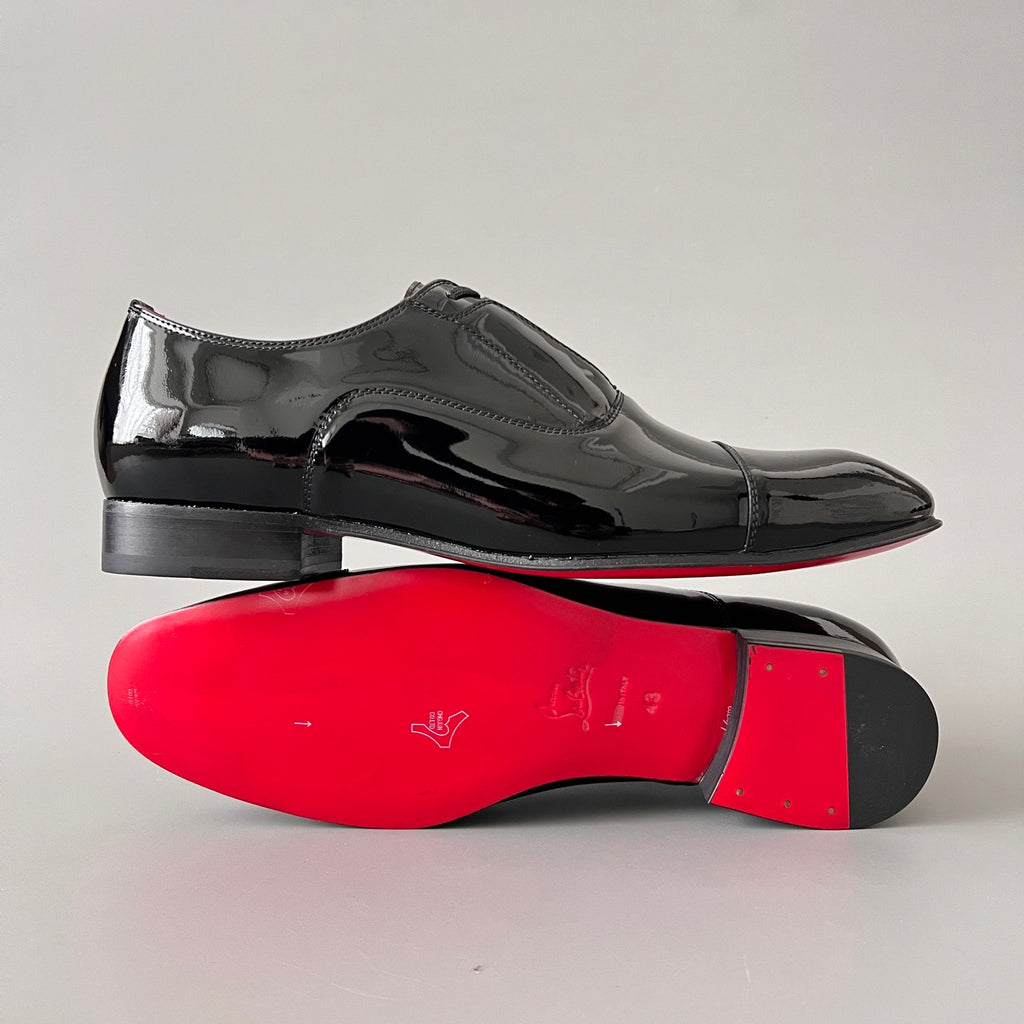 Christian Louboutin Oxford Shoe in Patent Calf Leather
