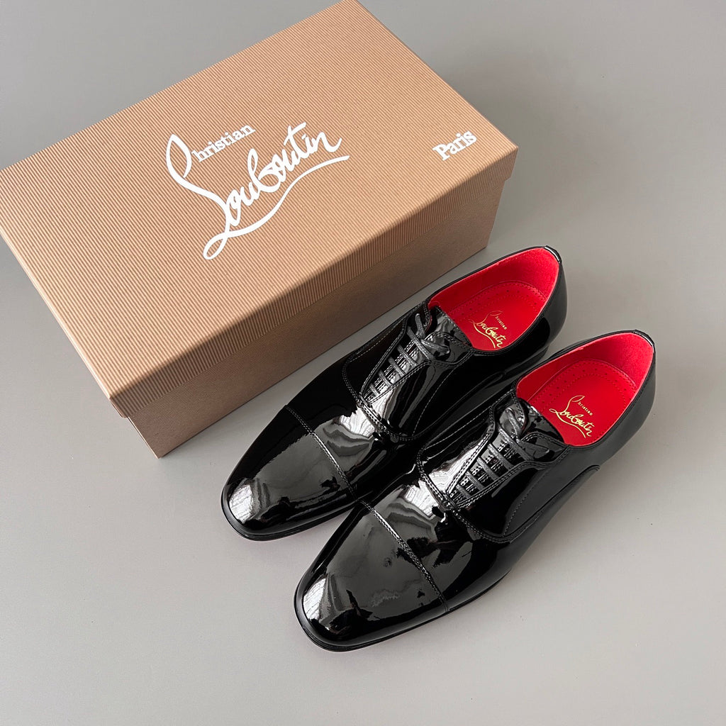 Christian Louboutin Oxford Shoe in Patent Calf Leather