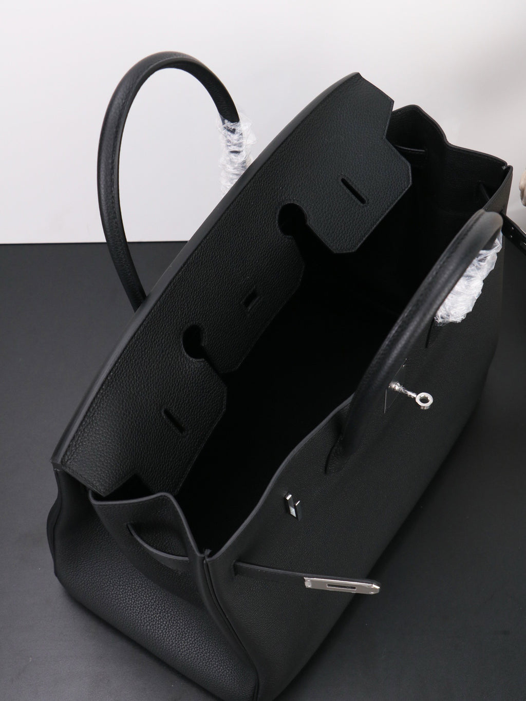 Hermes Birkin 40 in Togo Calfskin