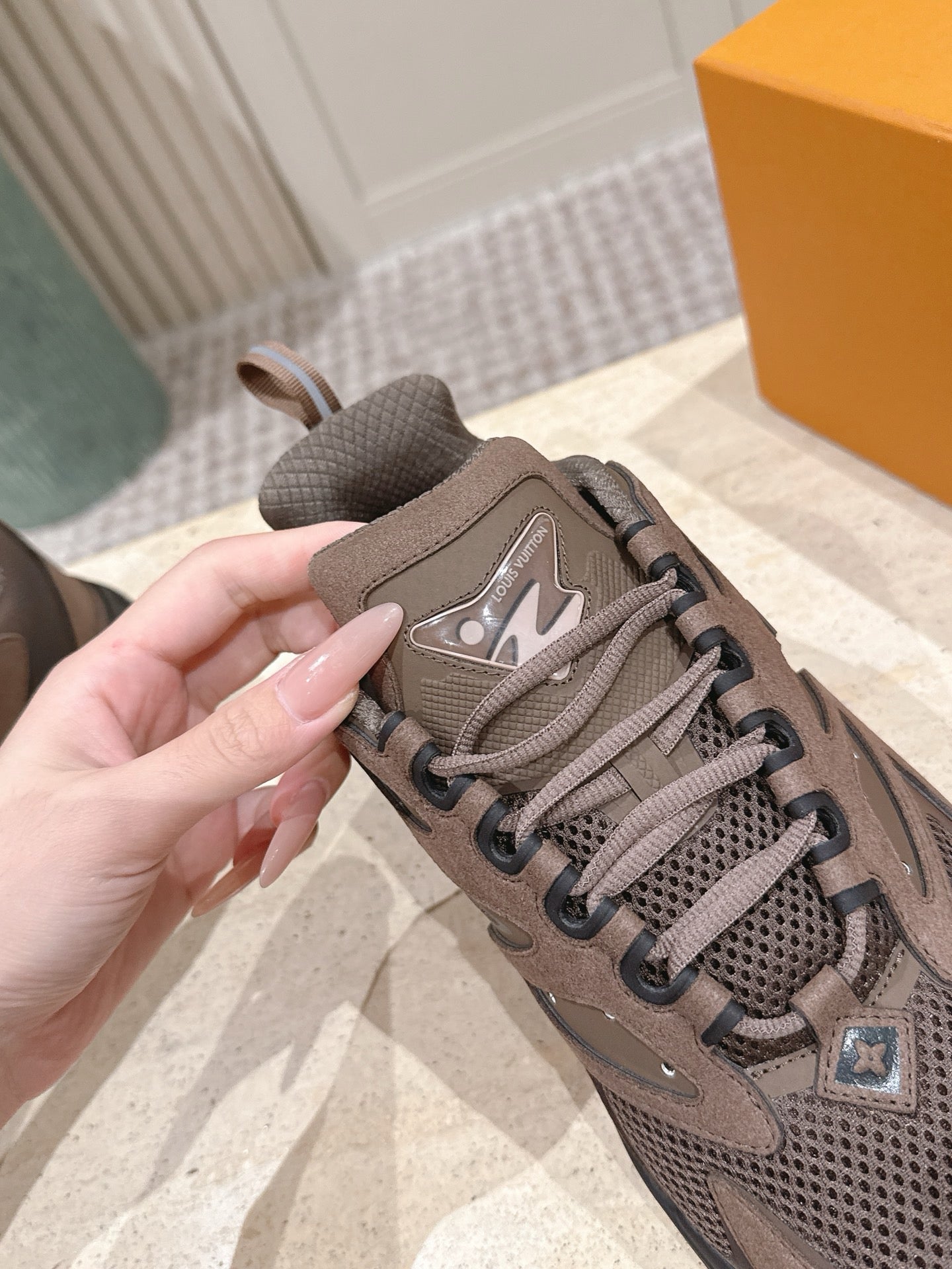 LV Tatic Runner Sneaker 1AJAPT