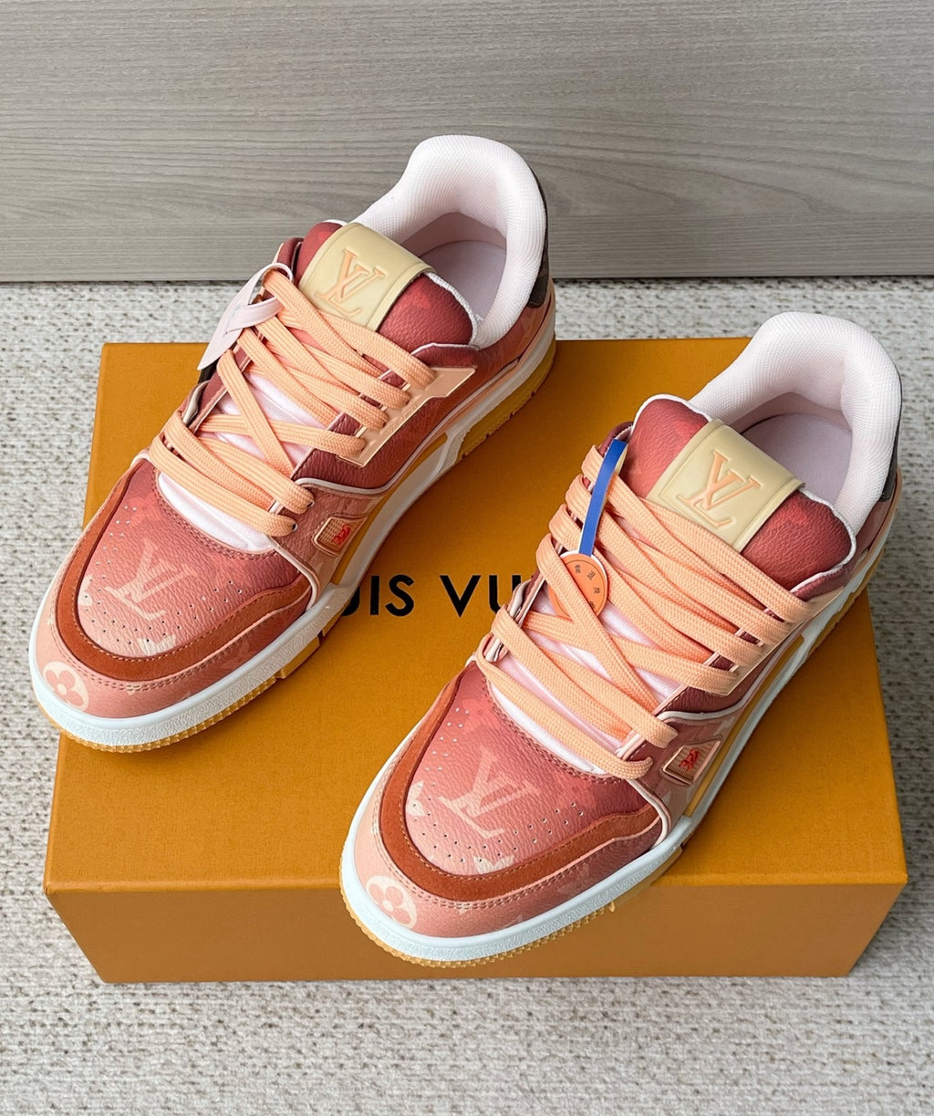 LV Trainer Sneaker 1AJTPO