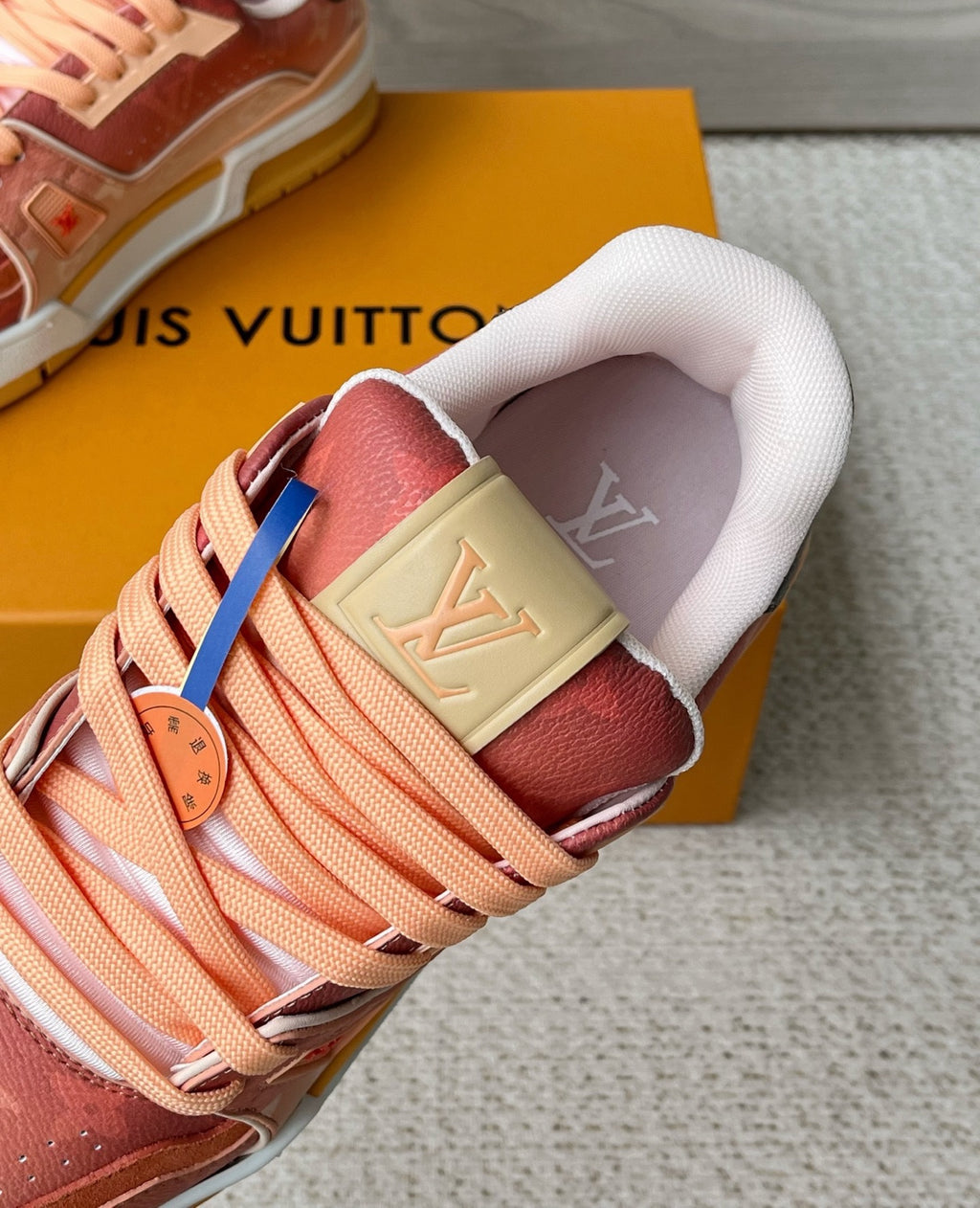 LV Trainer Sneaker 1AJTPO