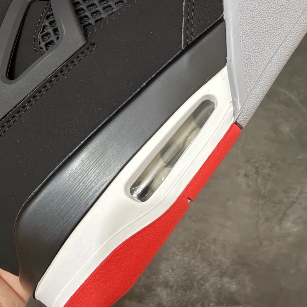 Jordan 4 Bred 308497-060