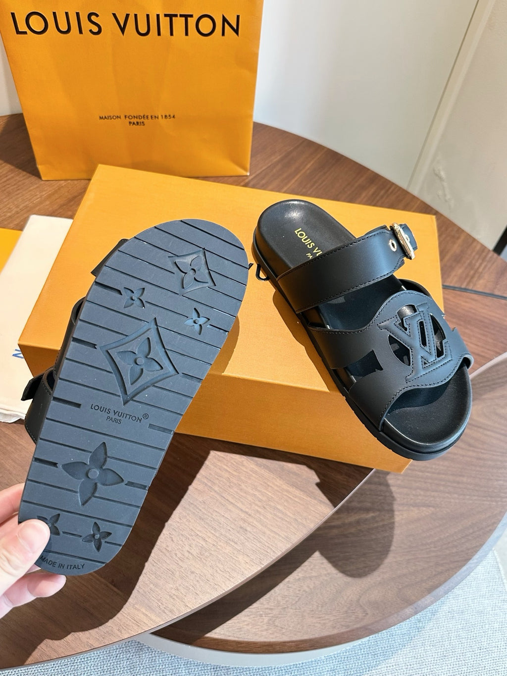 LV Isola Comfort Mule
