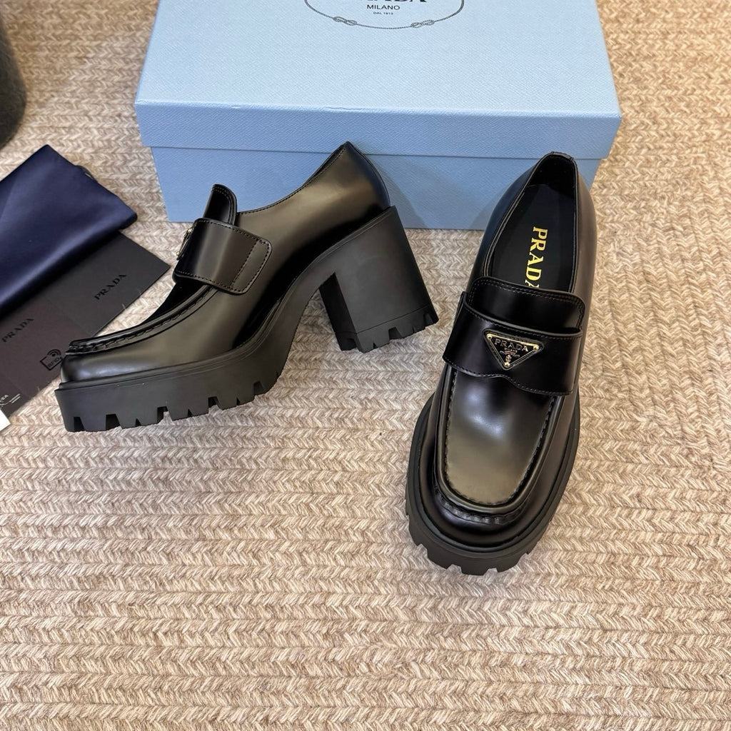 Prada Lug Sole Loafers Pump in Calfskin