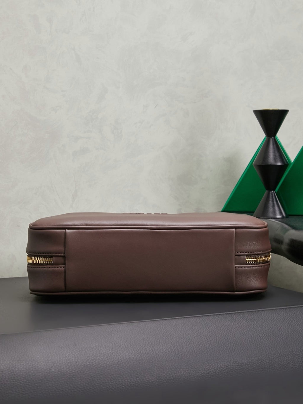 Miu Miu Medium Beau Leather Top-Handle Bag