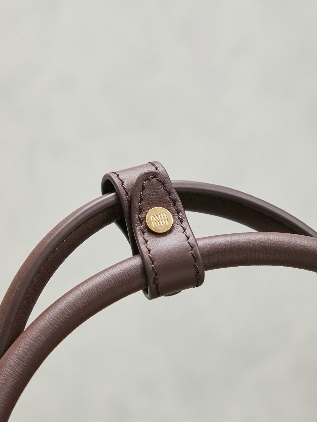 Miu Miu Medium Beau Leather Top-Handle Bag