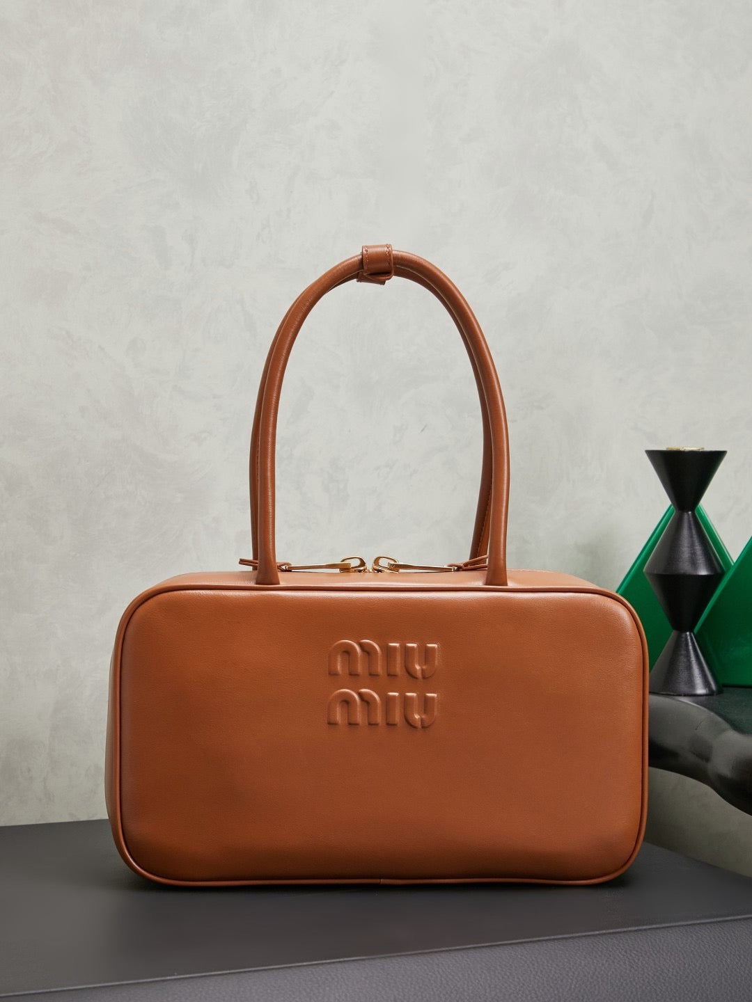 Miu Miu Medium Beau Leather Top-Handle Bag